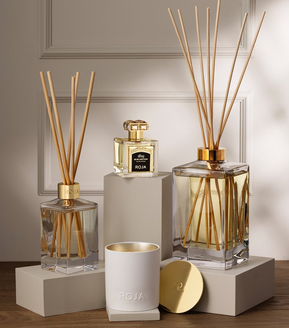 London Scented Candle (1kg) WHITE Image 4