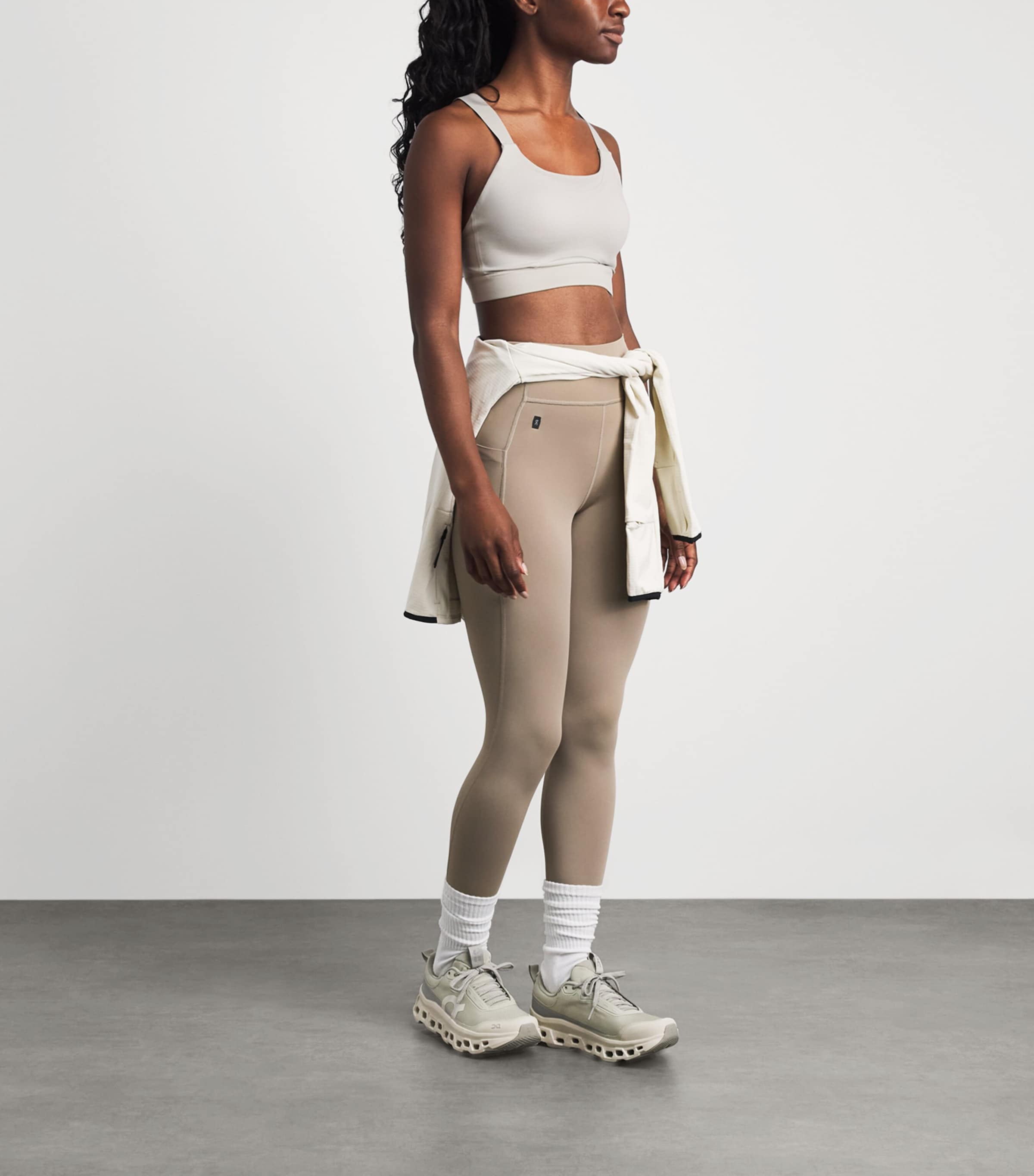 On Womens Train 7/8 Leggings Clay Image 2