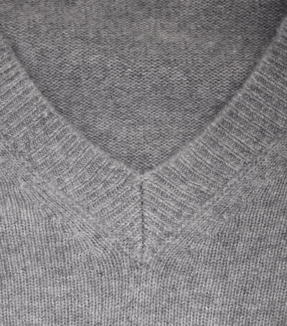 Cashmere V-Neck Sweater LIGHT HEATHER GREY Image 5