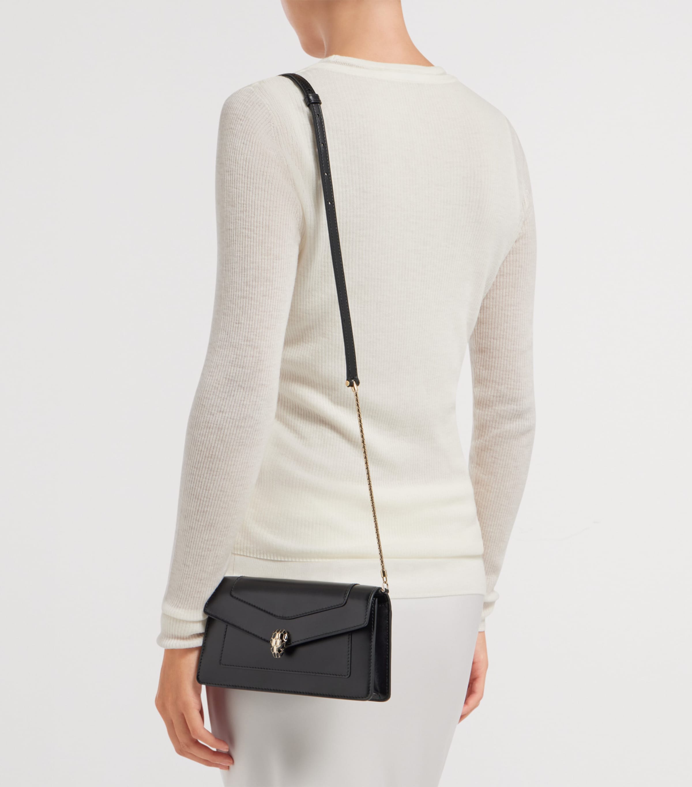 Serpenti Forever Chain Wallet BLACK Image 5