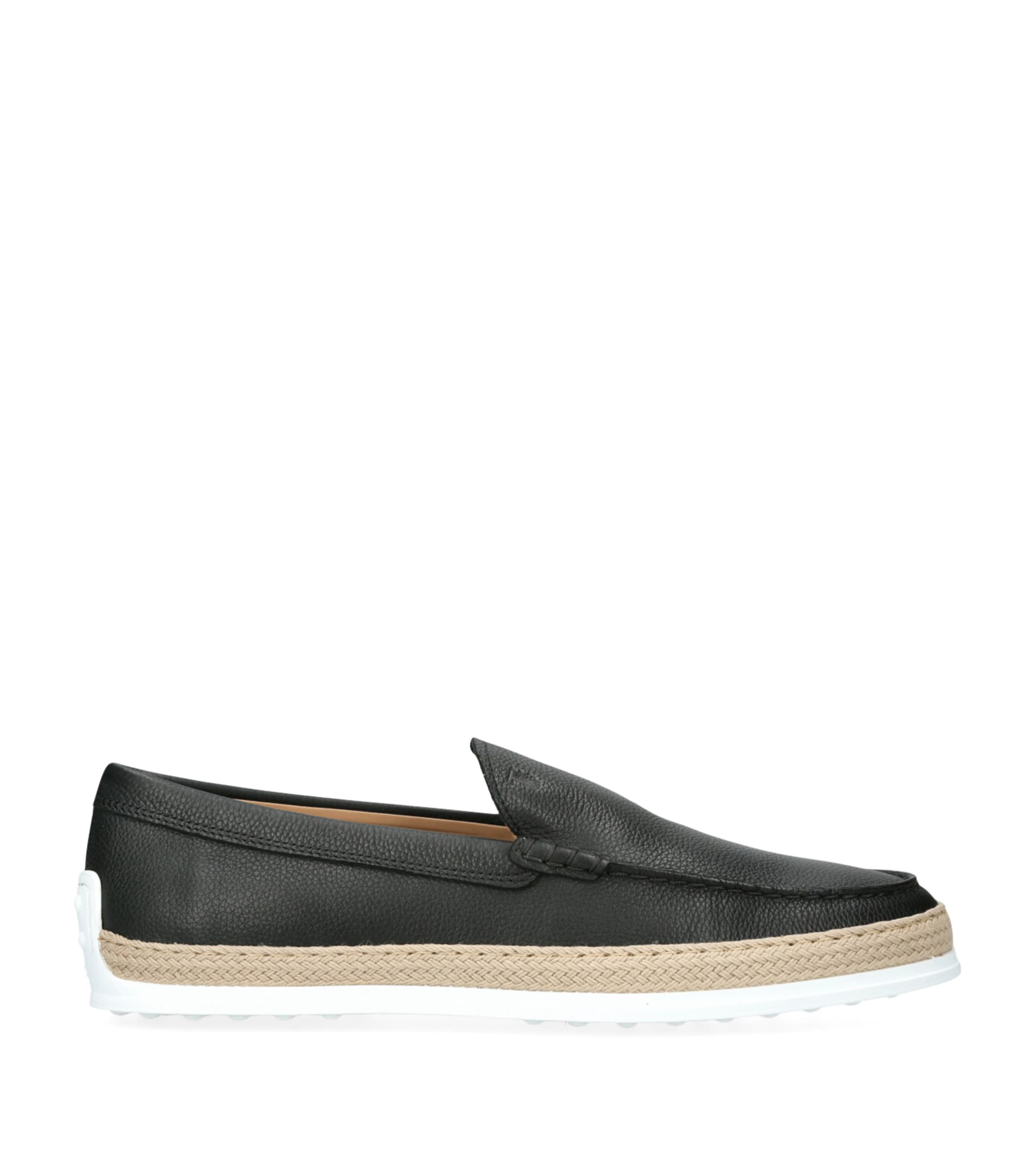 Tod's Leather Gommino Loafers In Black