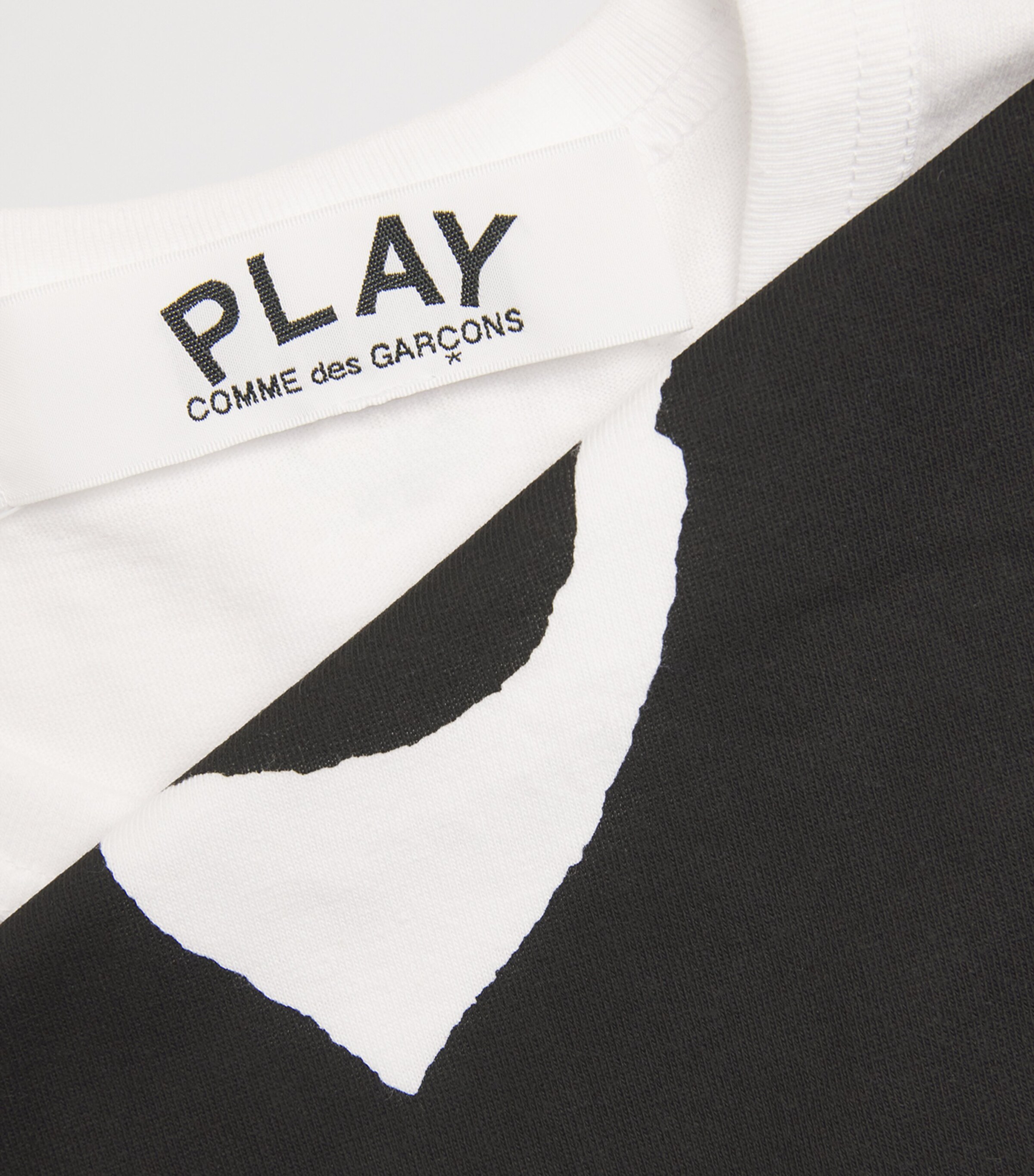 Comme Des Garçons Play Mens Cotton Bottom Corner Heart T-Shirt White Image 6