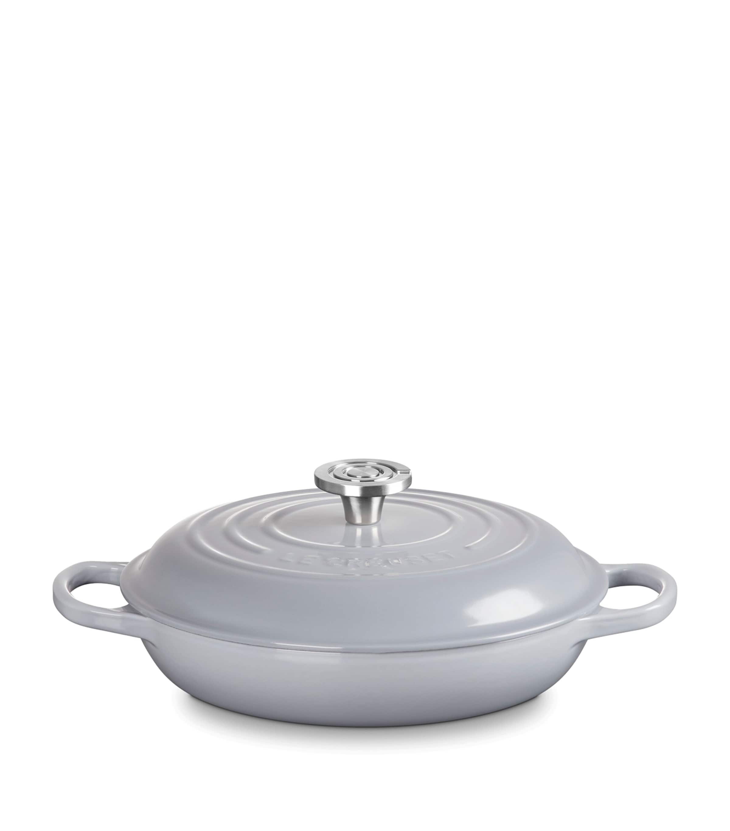 Le Creuset Cast Iron Shallow Casserole Dish (26cm)