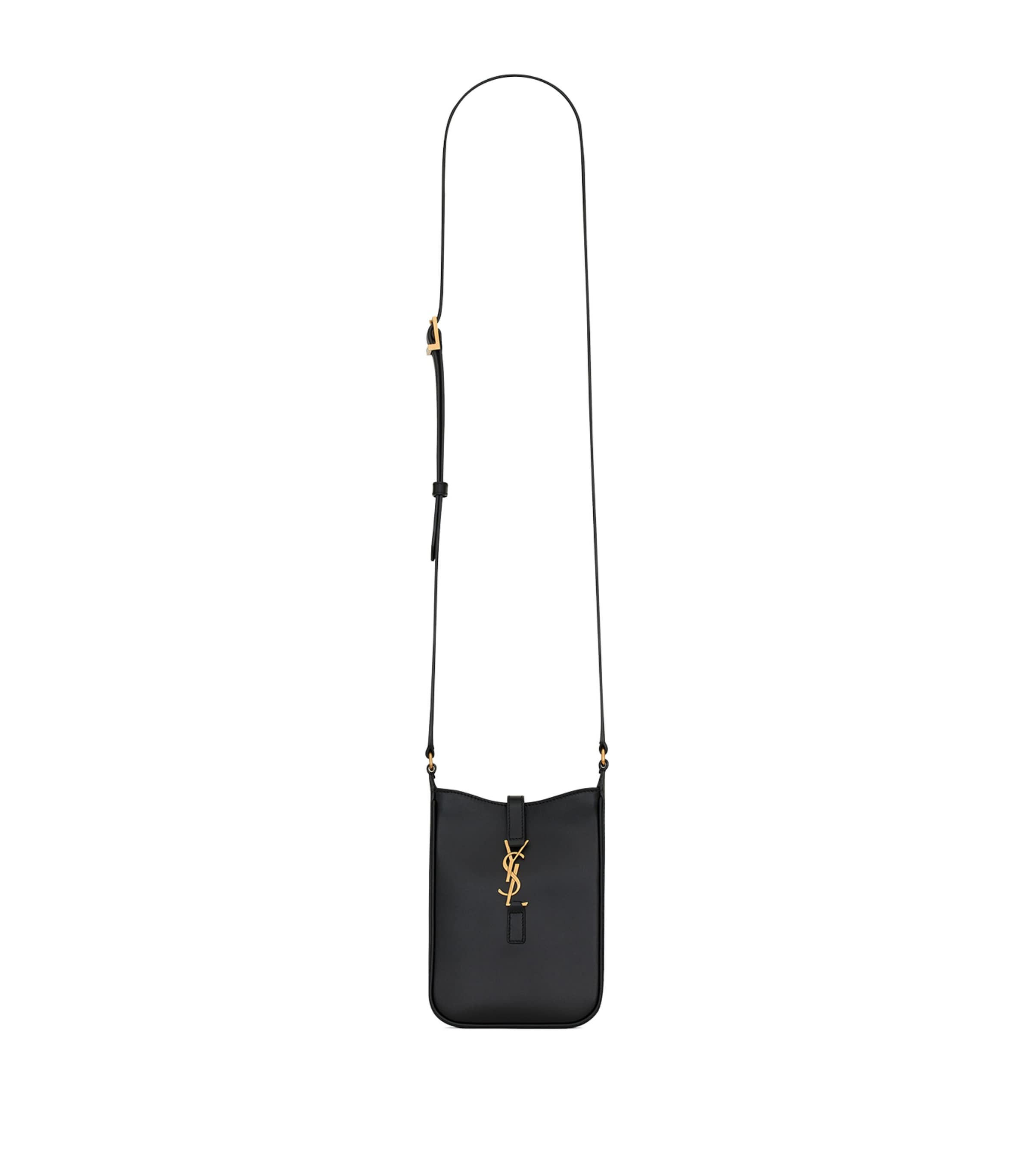 Saint Laurent Mini Le 5 À 7 Shoulder Bag In Black