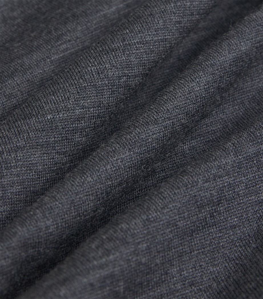Merino Wool Lundy Sweater CHARCOAL Image 8