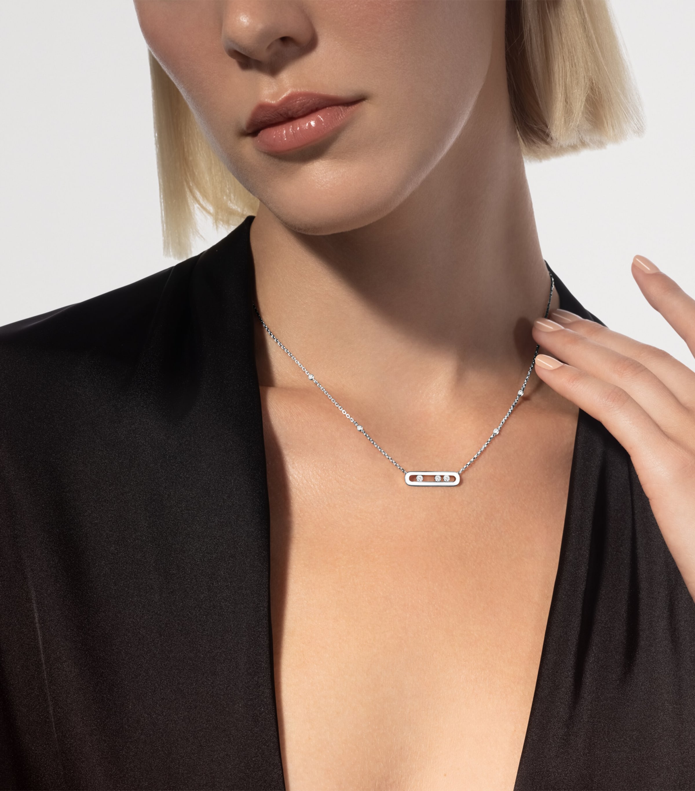 Messika Move Classique White Gold and Diamond Necklace (0.14ct) White Gold Image 2