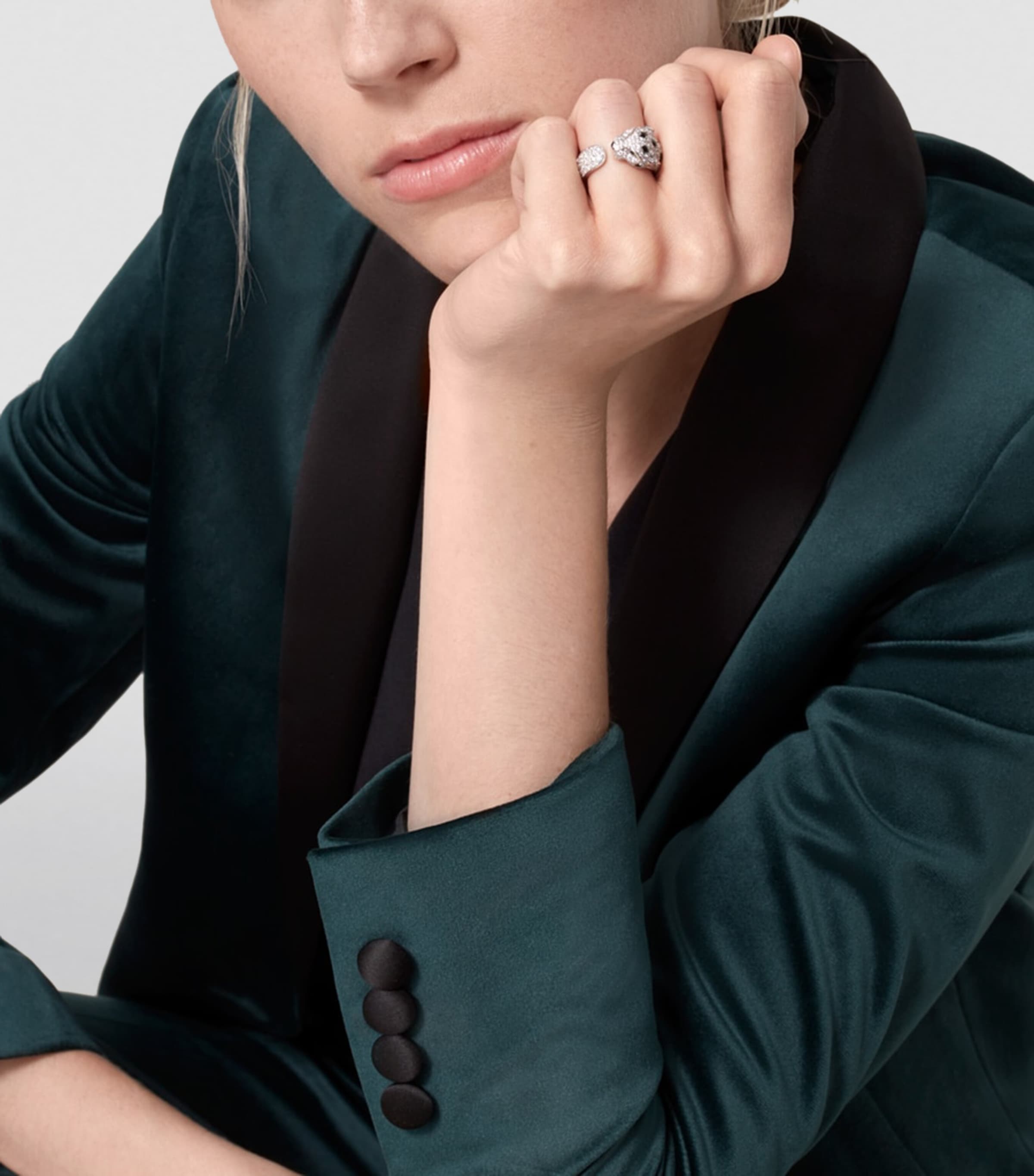 White Gold and Diamond Panthère de Cartier Ring WHITE GOLD Image 4