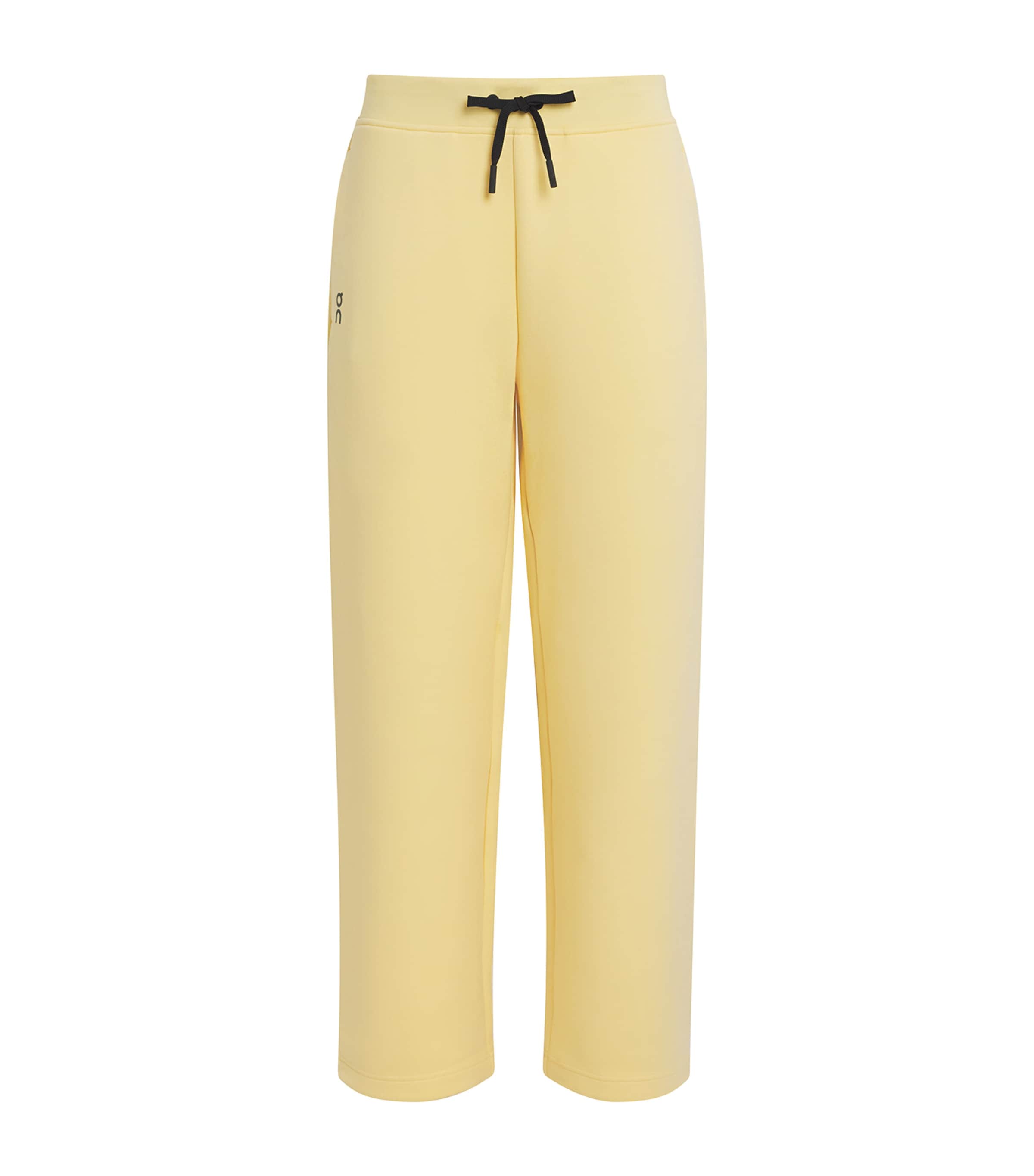 On Focus Tech Sweatpants In Yellow
