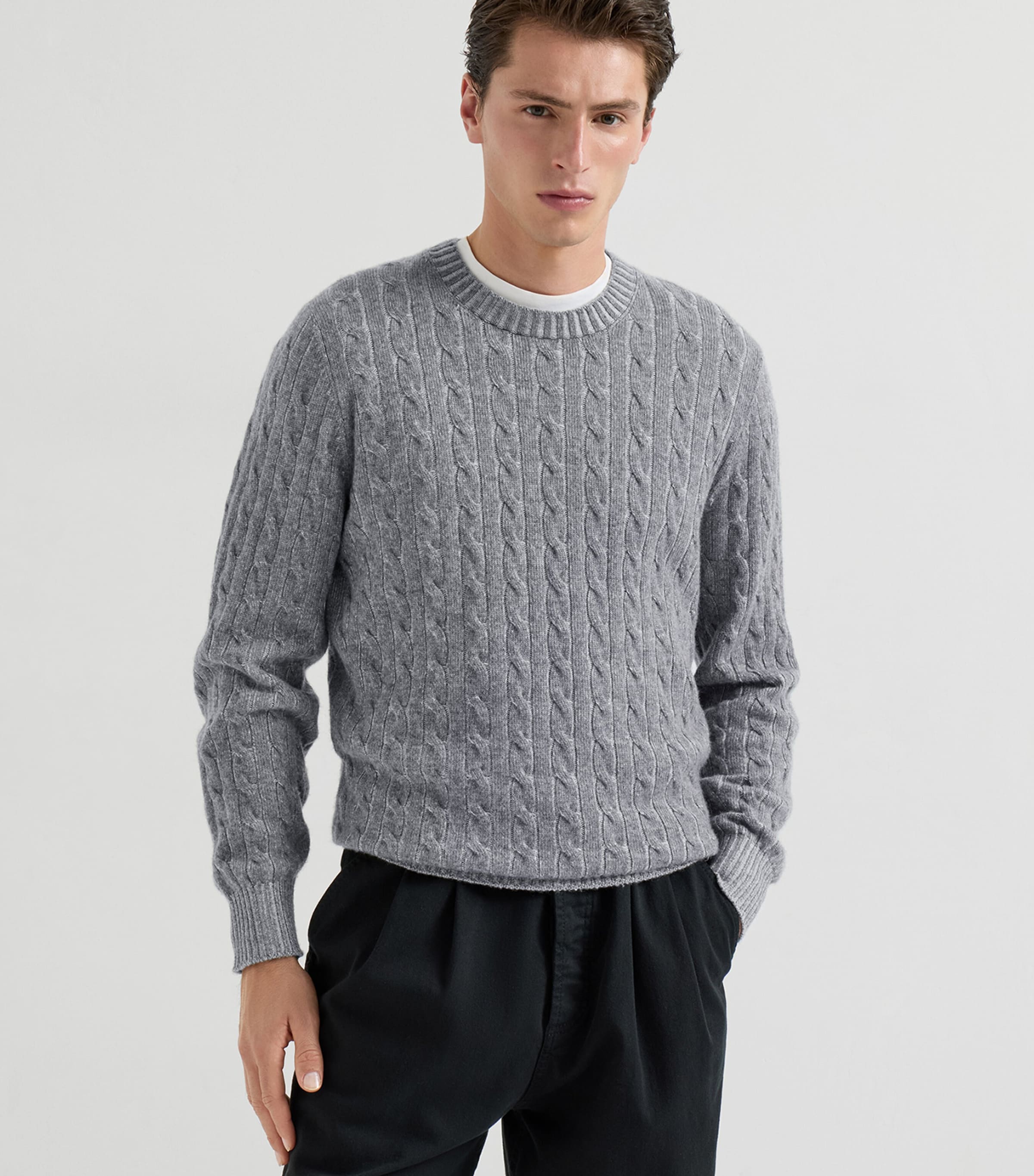 Brunello Cucinelli Mens Cashmere Cable-Knit Sweater Image 2