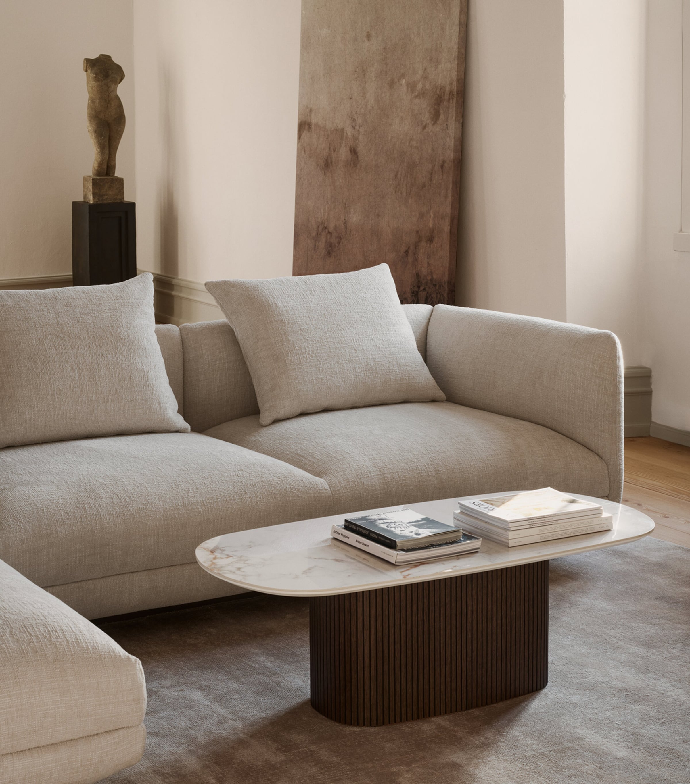 BoConcept Ceramic Santiago Coffee Table White / Dark Oak Image 3