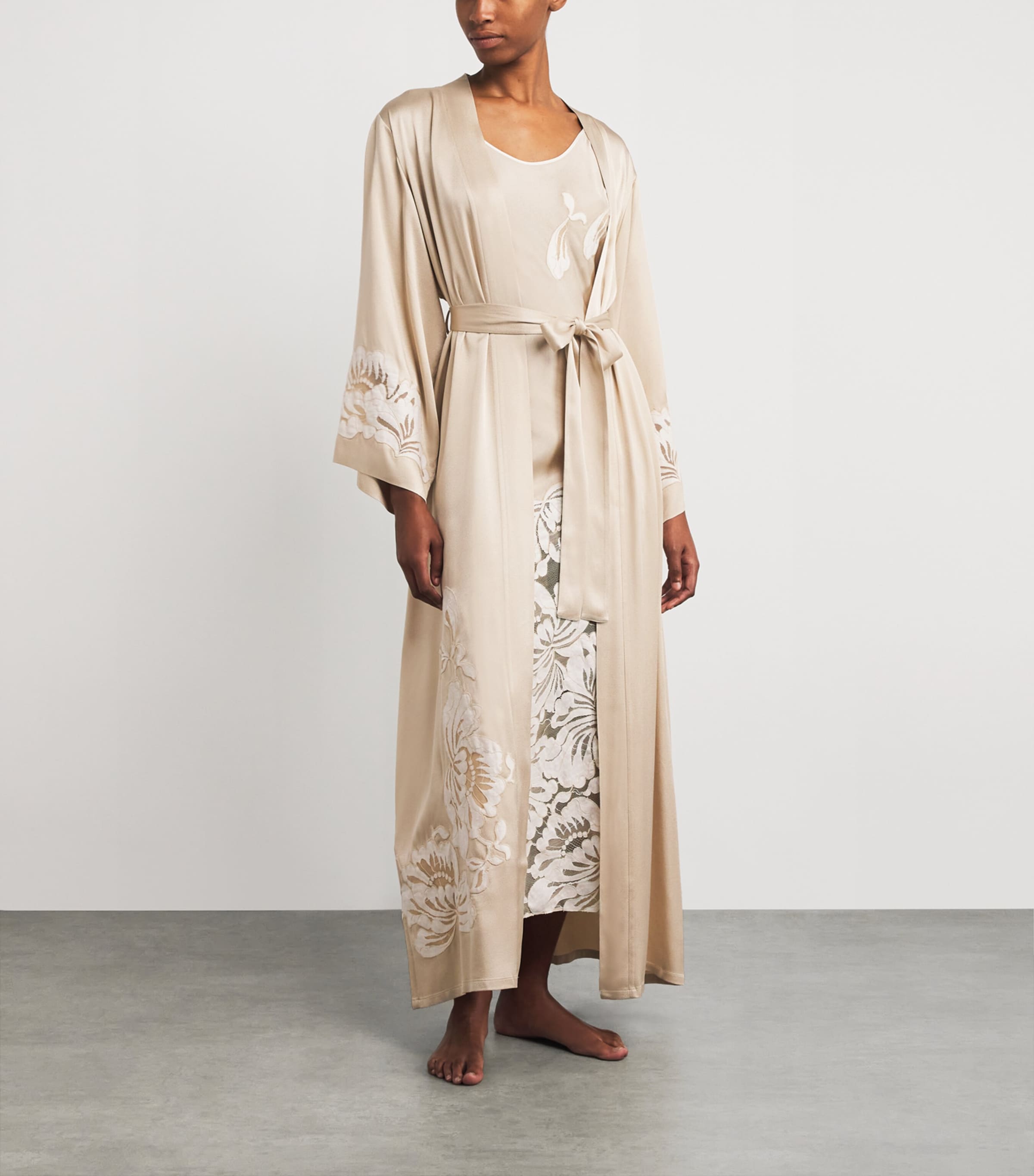 Bocan Womens Satin Embellished Dalia Robe (XS/S) Beige Image 2