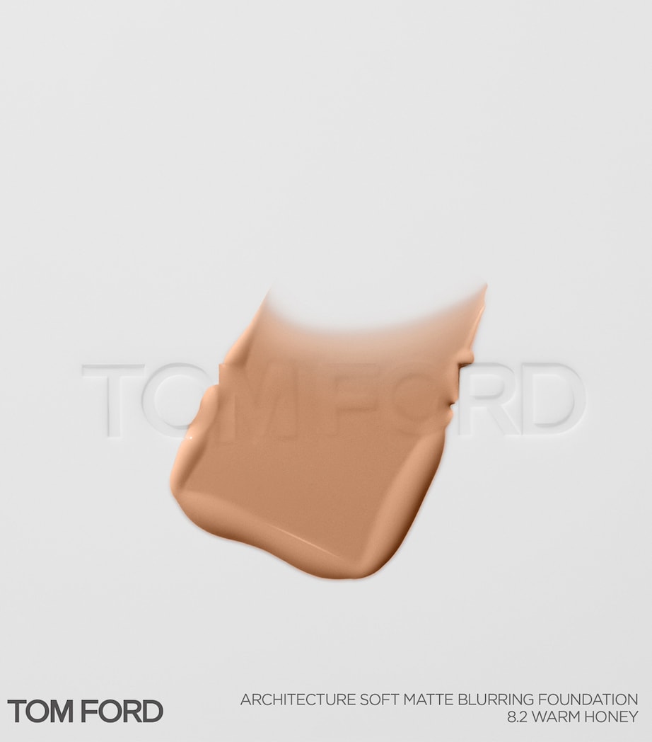 Architecture Soft Matte Blurring Foundation 8.2 WARM HONEY Image 2