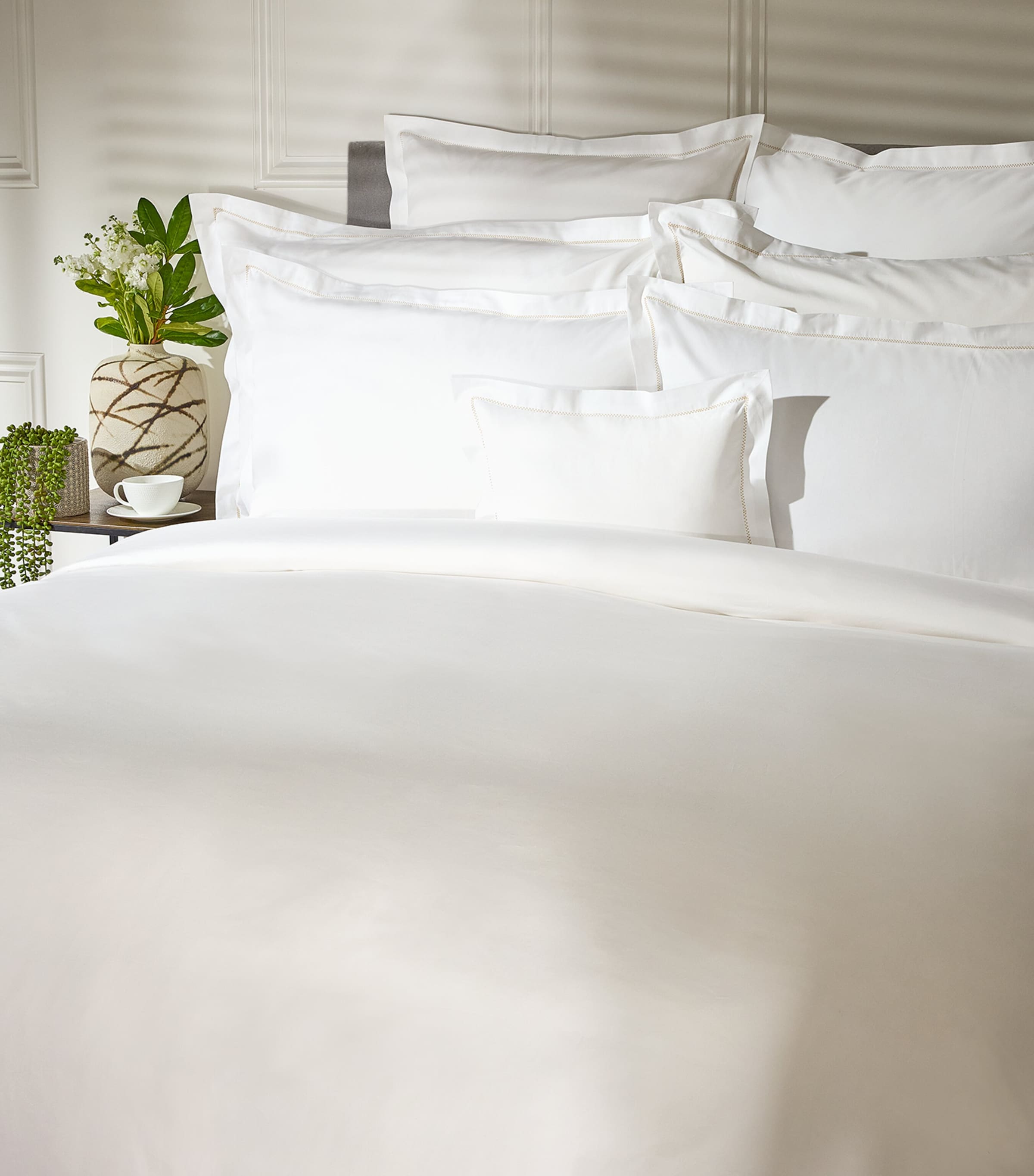 Peter Reed Barley King Duvet Cover (230cm x 220cm) White Image 2