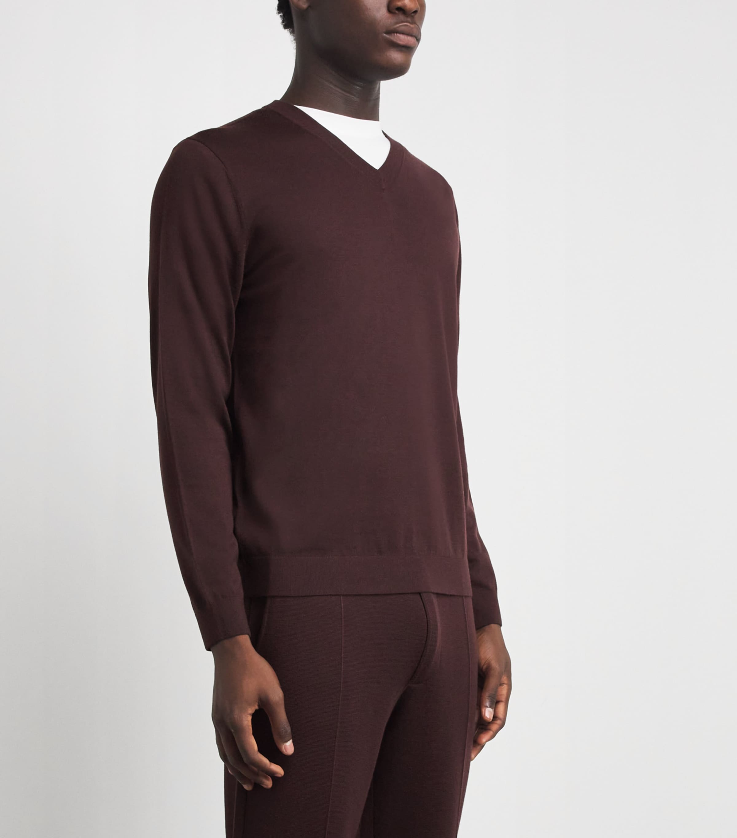 Falke Mens Ultrafine Merino Wool V-Neck Sweater Dark Choco Image 4
