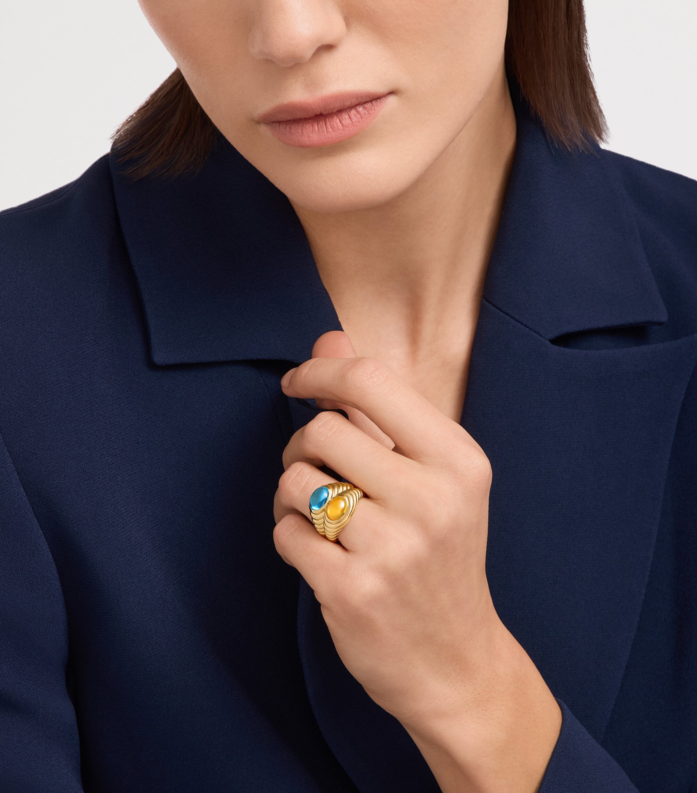 Bvlgari Yellow Gold Topaz and Quartz Doppio Baccellato Ring Yellow Gold Image 3