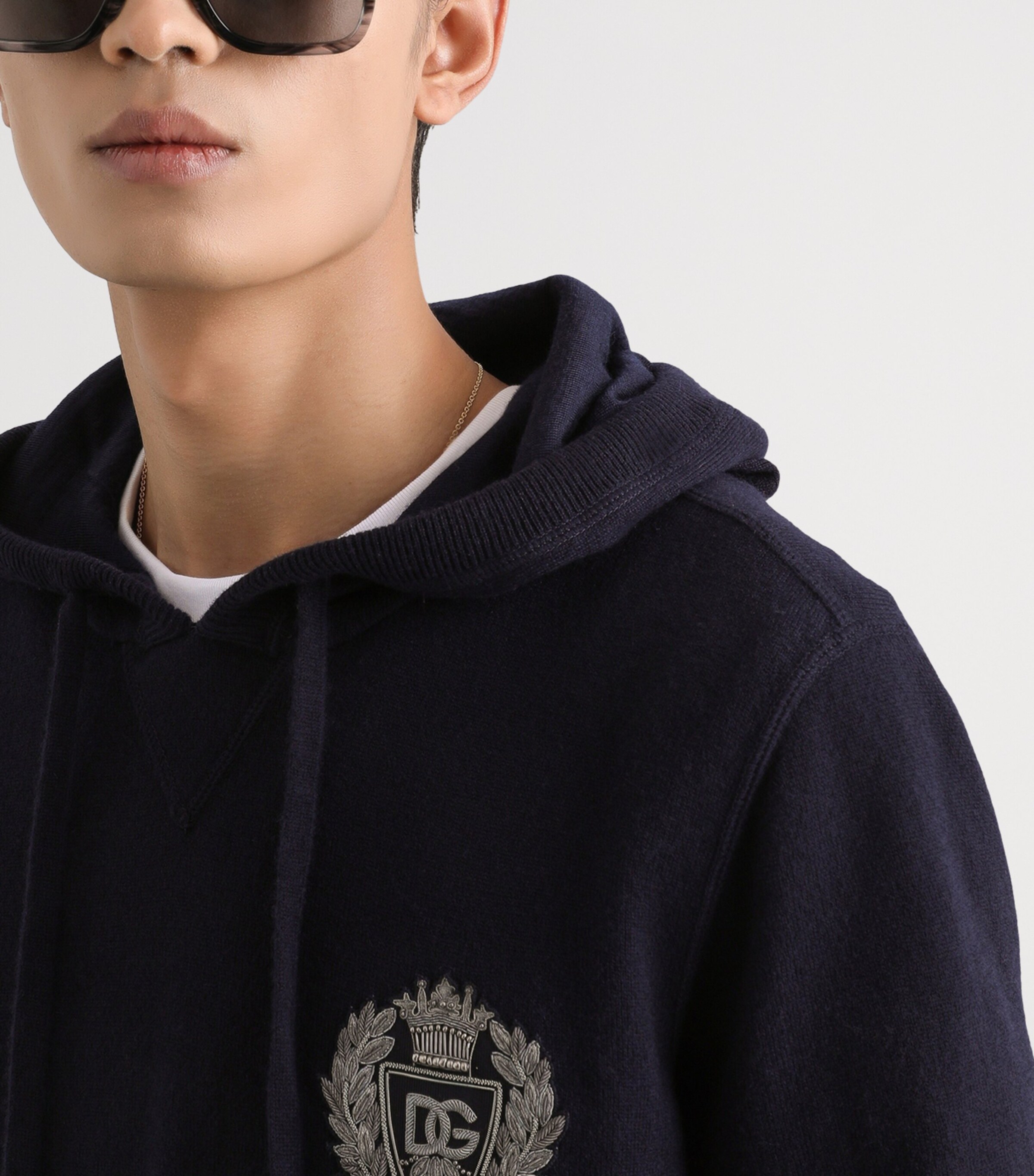 Cashmere Crest Hoodie B0665-VERY DARK Image 4