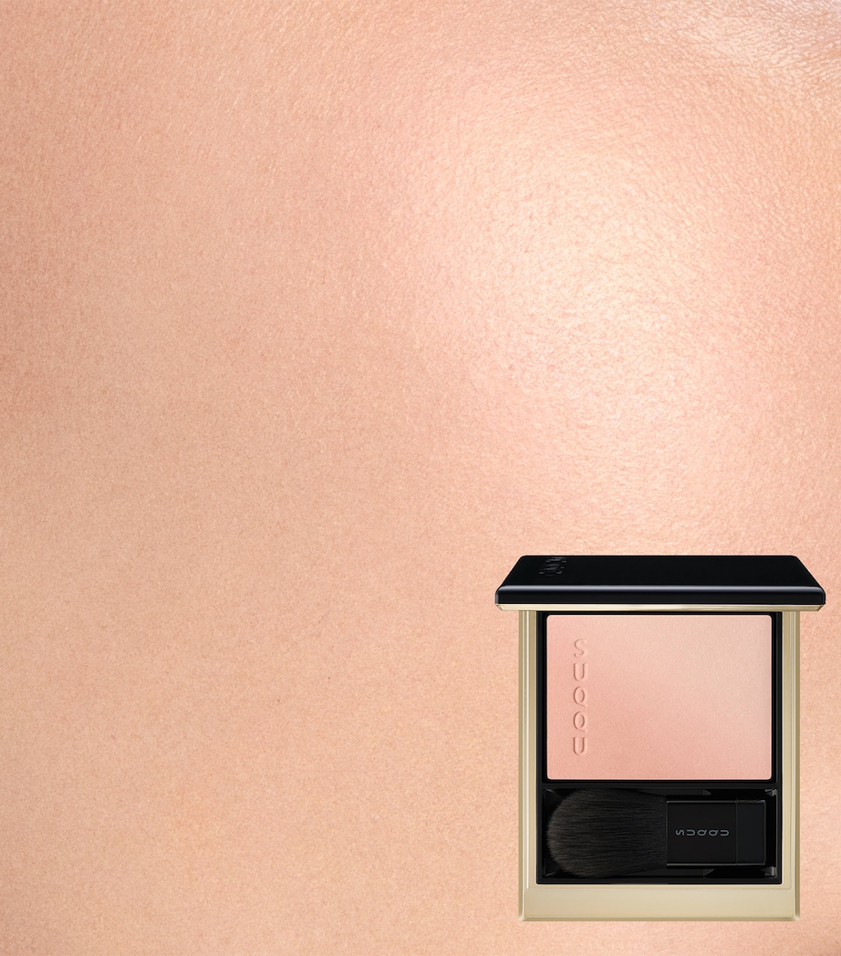 Suqqu Blurring Color Blush Yawahibiki Image 2