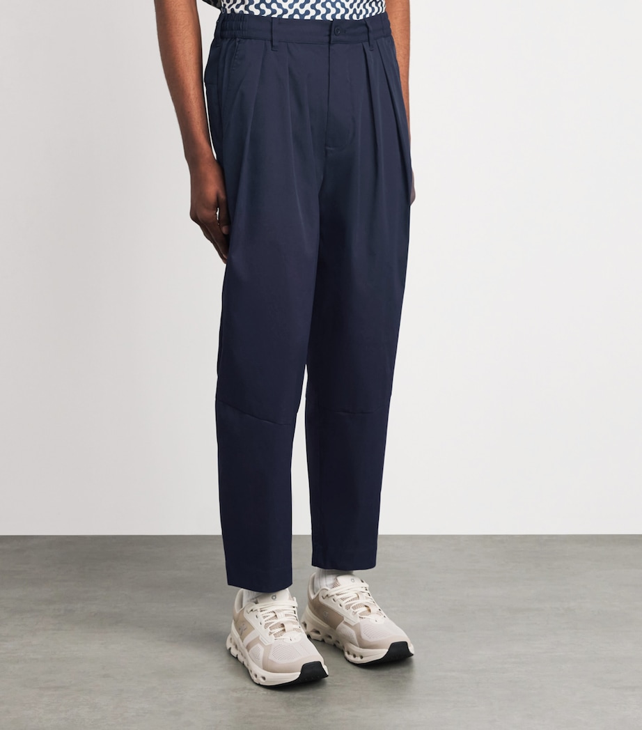 Manors Mens Water-Repellent Greenskeeper Chinos Midnight Image 4