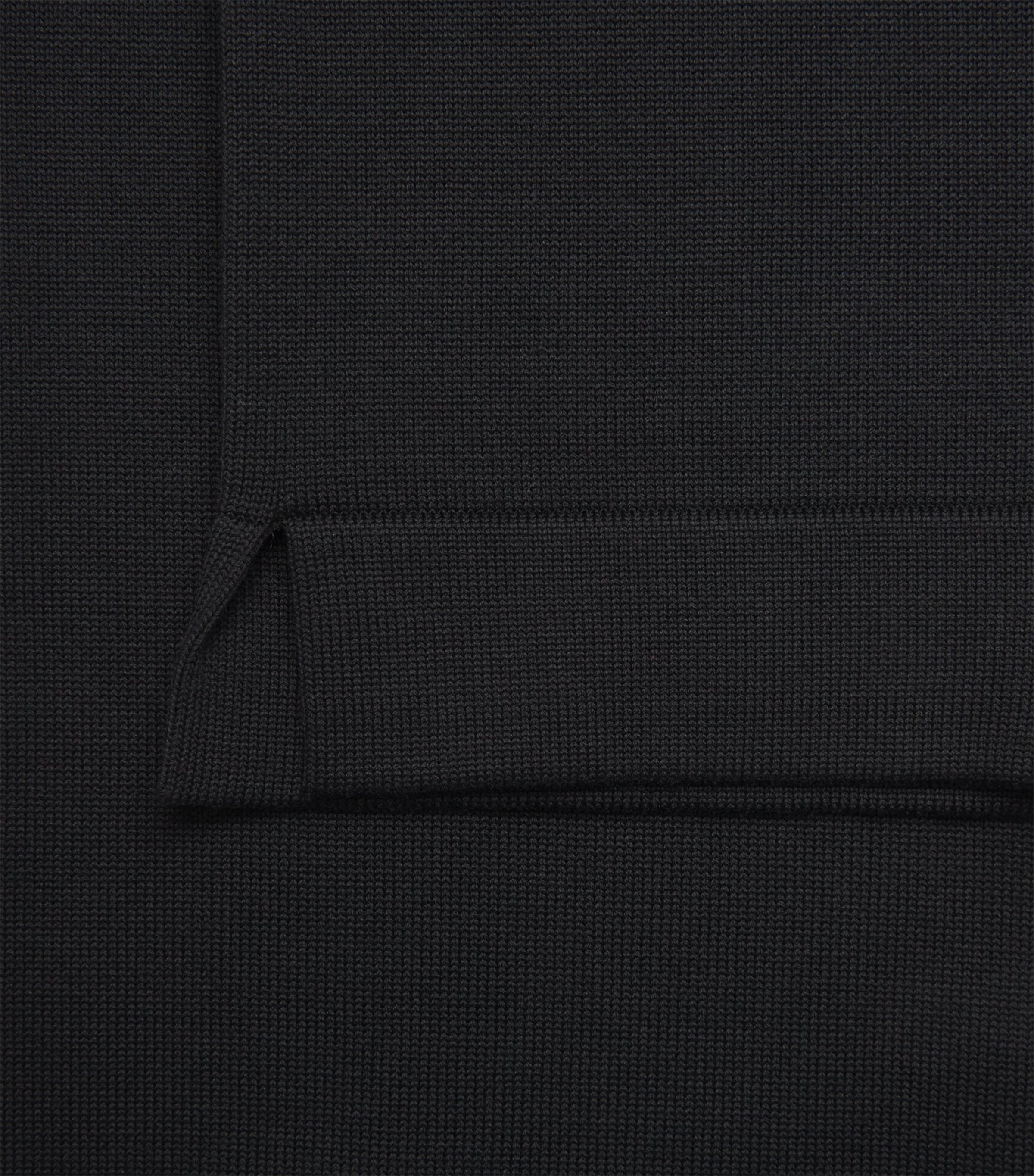Soft Goat Womens Cotton-Silk Capri Trousers Black Image 6