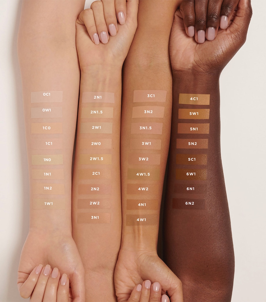 Flawless Lumière Foundation 2N2 LINEN Image 4