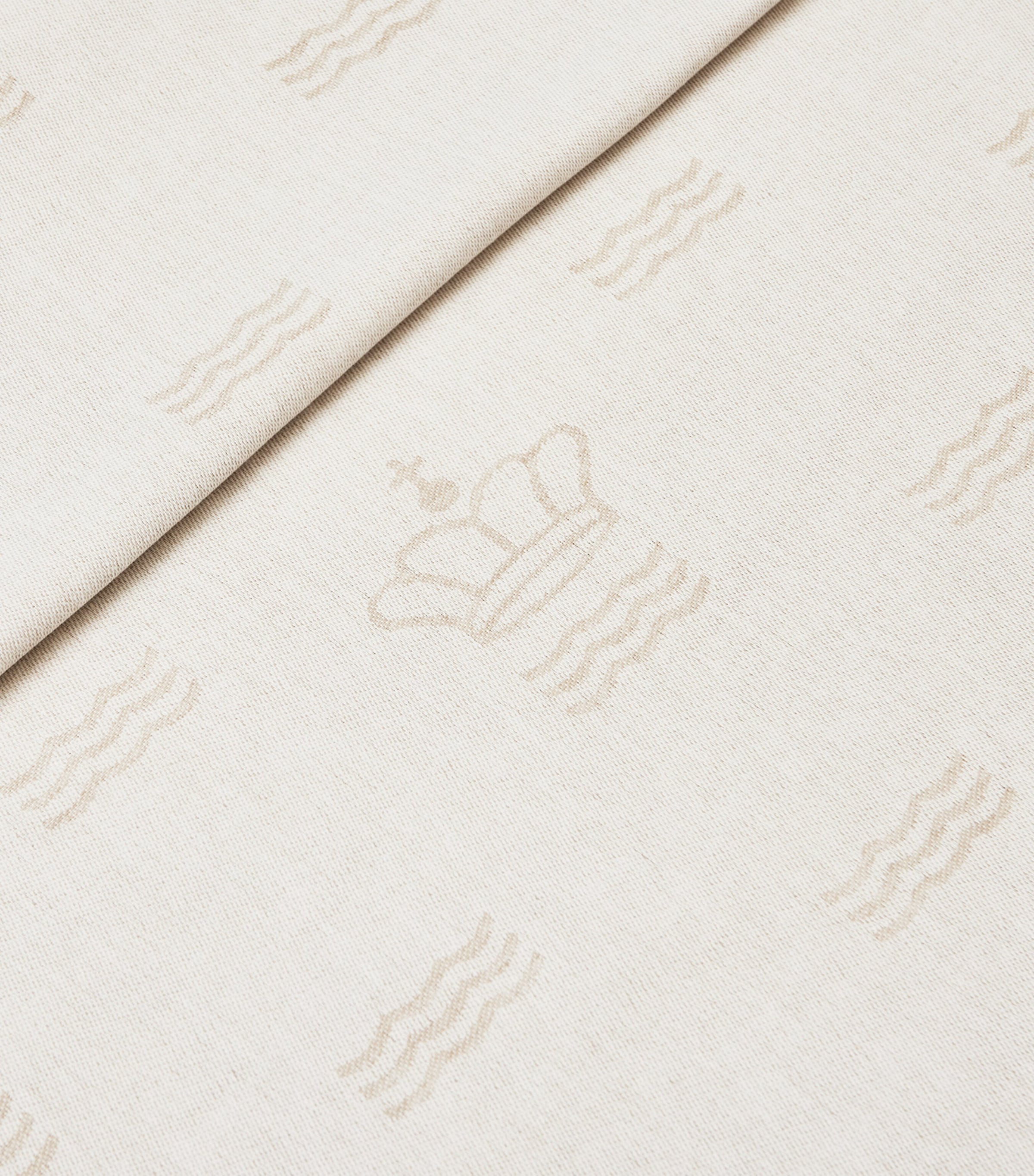 Jacquard Waves Tablecloth (145cm x 270cm) WHITE Image 3