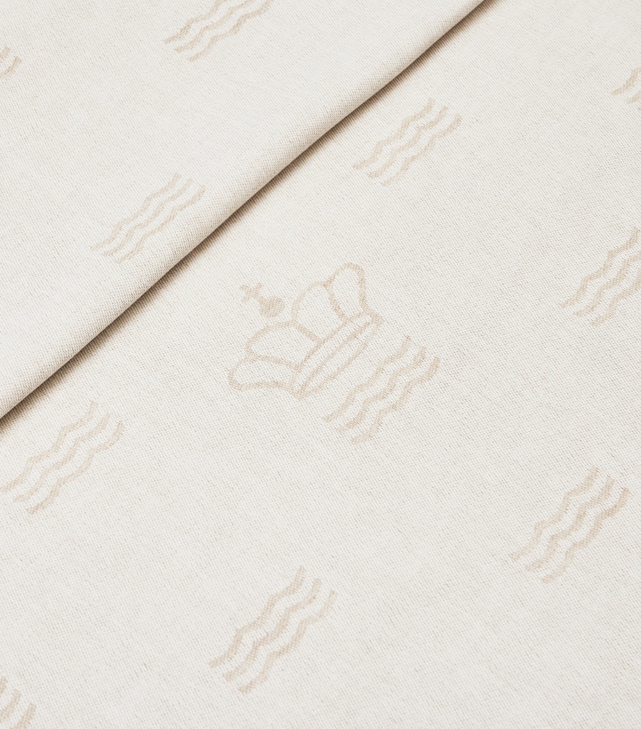 Jacquard Waves Tablecloth (145cm x 270cm) WHITE Image 3