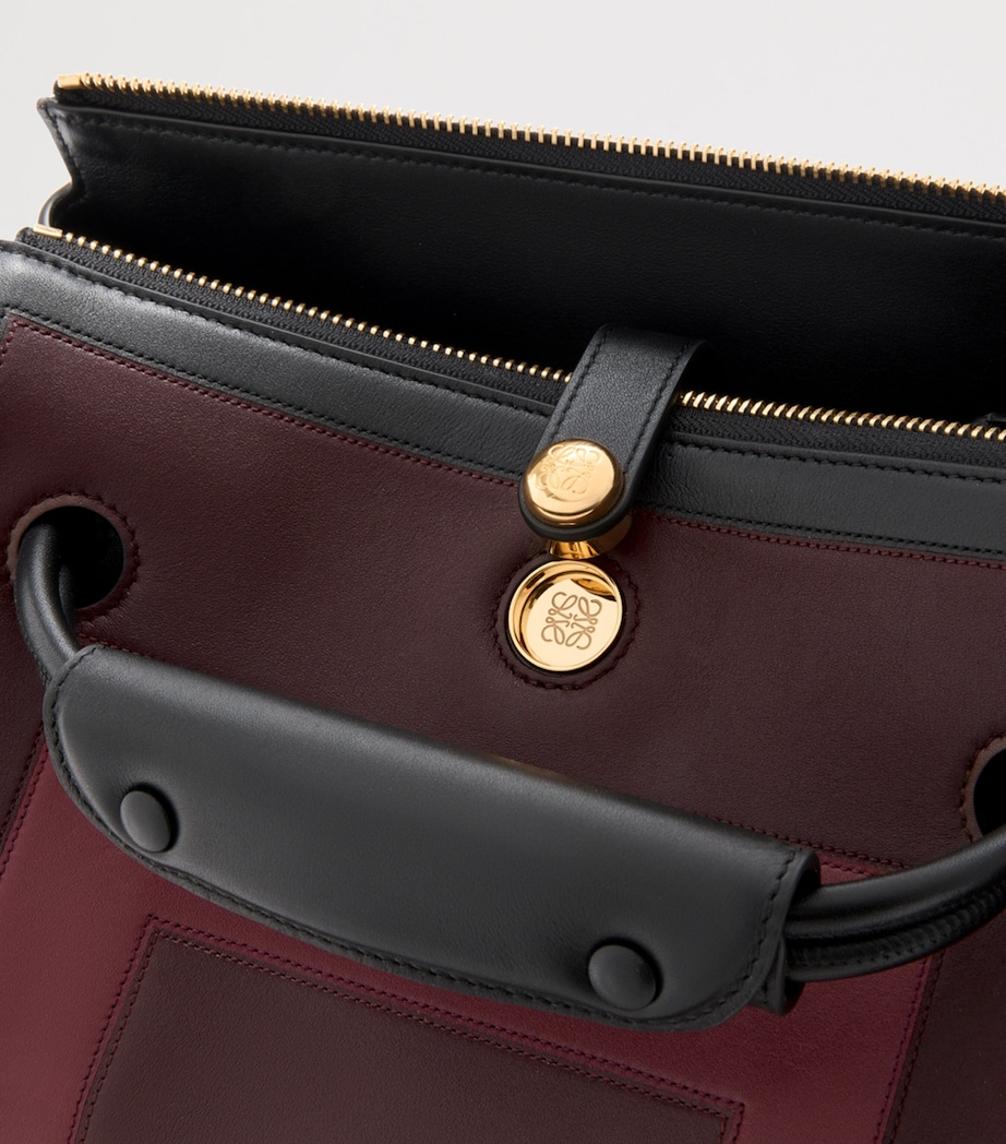 x Albers Medium Leather Madrid Shoulder Bag BLACK/BURGUNDY Image 14