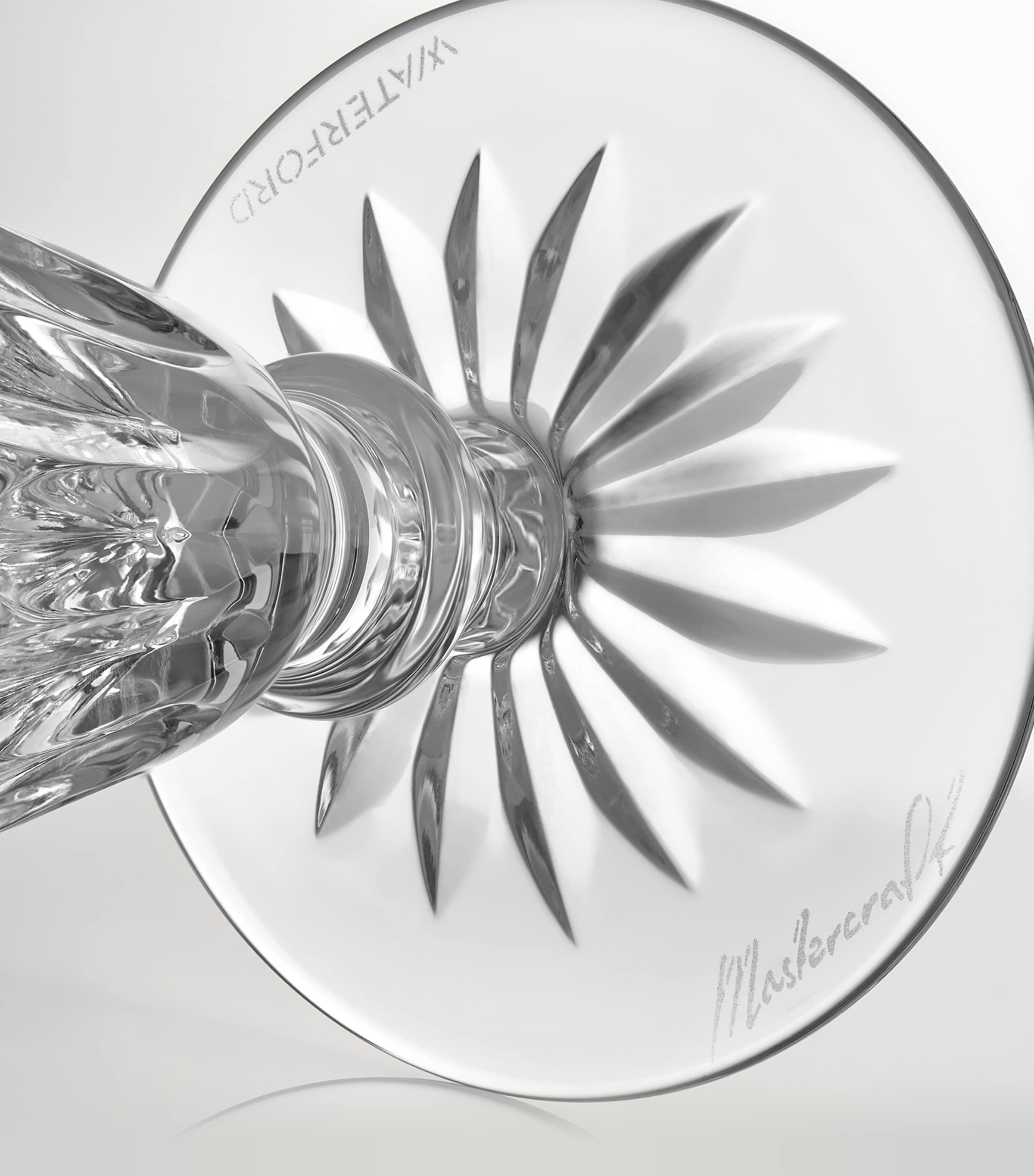 Set of 2 Mastercraft Heritage Eileen Champagne Flutes (180ml) CLEAR Image 4