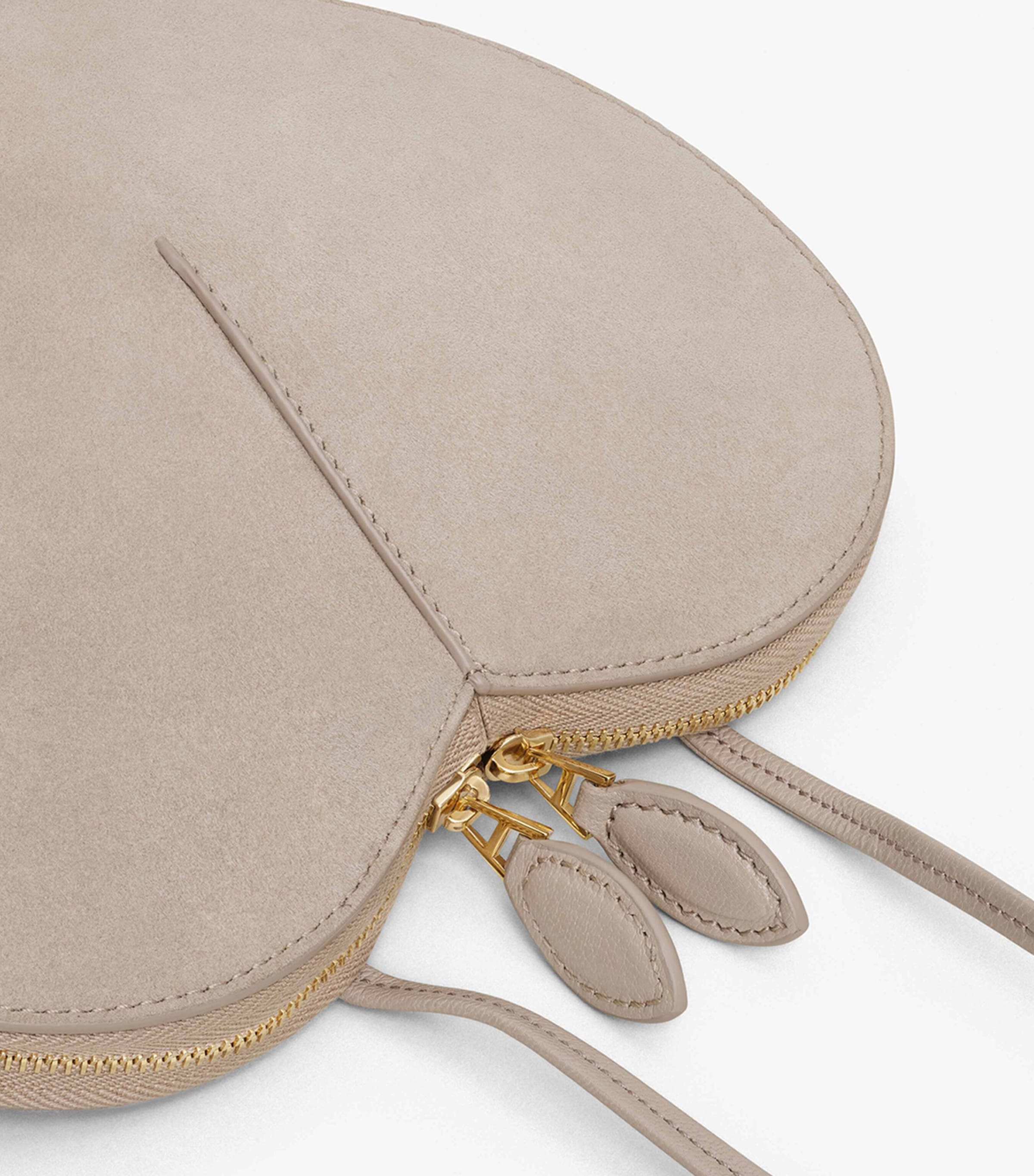 Alaïa Beige Leather Le Coeur Shoulder Bag | Harrods US