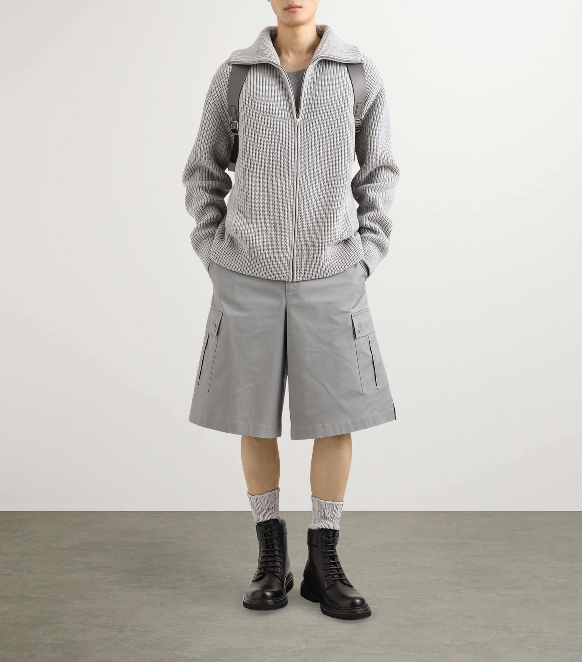 Stretch-Cotton Cargo Shorts N0493-GREY-BEIGE 1 Image 2