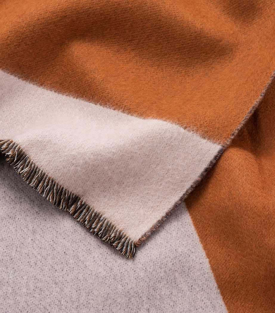 Cashmere Kintail Cubist Throw (140cm x 200cm) CAMEL NAVY Image 2