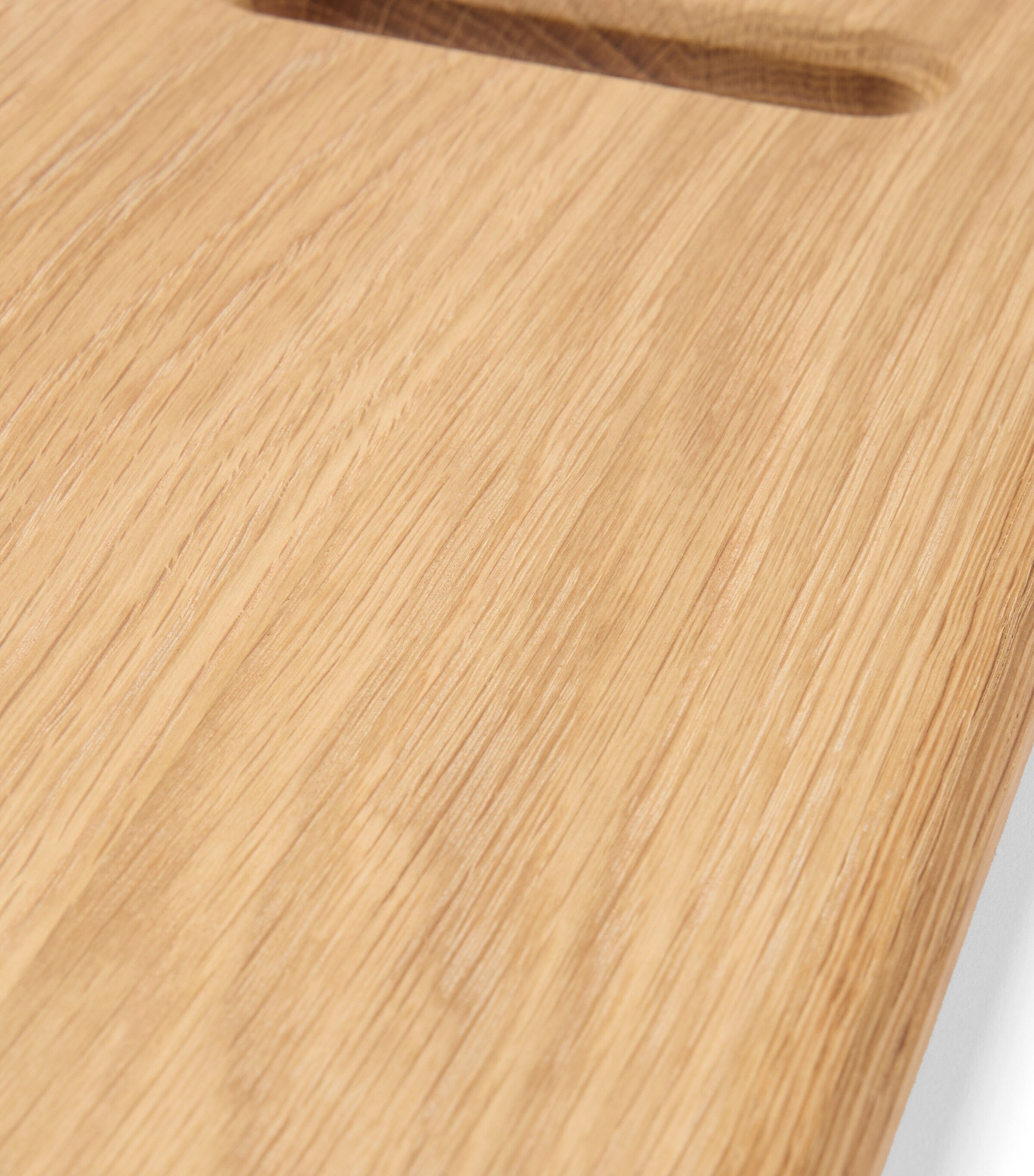 The Conran Shop Oak Istria Serving Board (28cm x 18cm) Oak Image 4