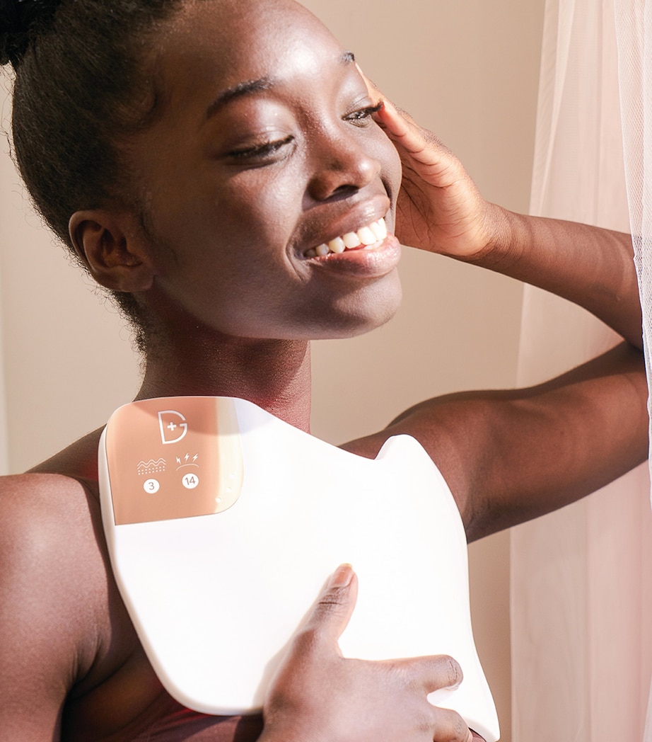 Dr Dennis Gross DRx SpectraLite BodyWare Pro Image 3