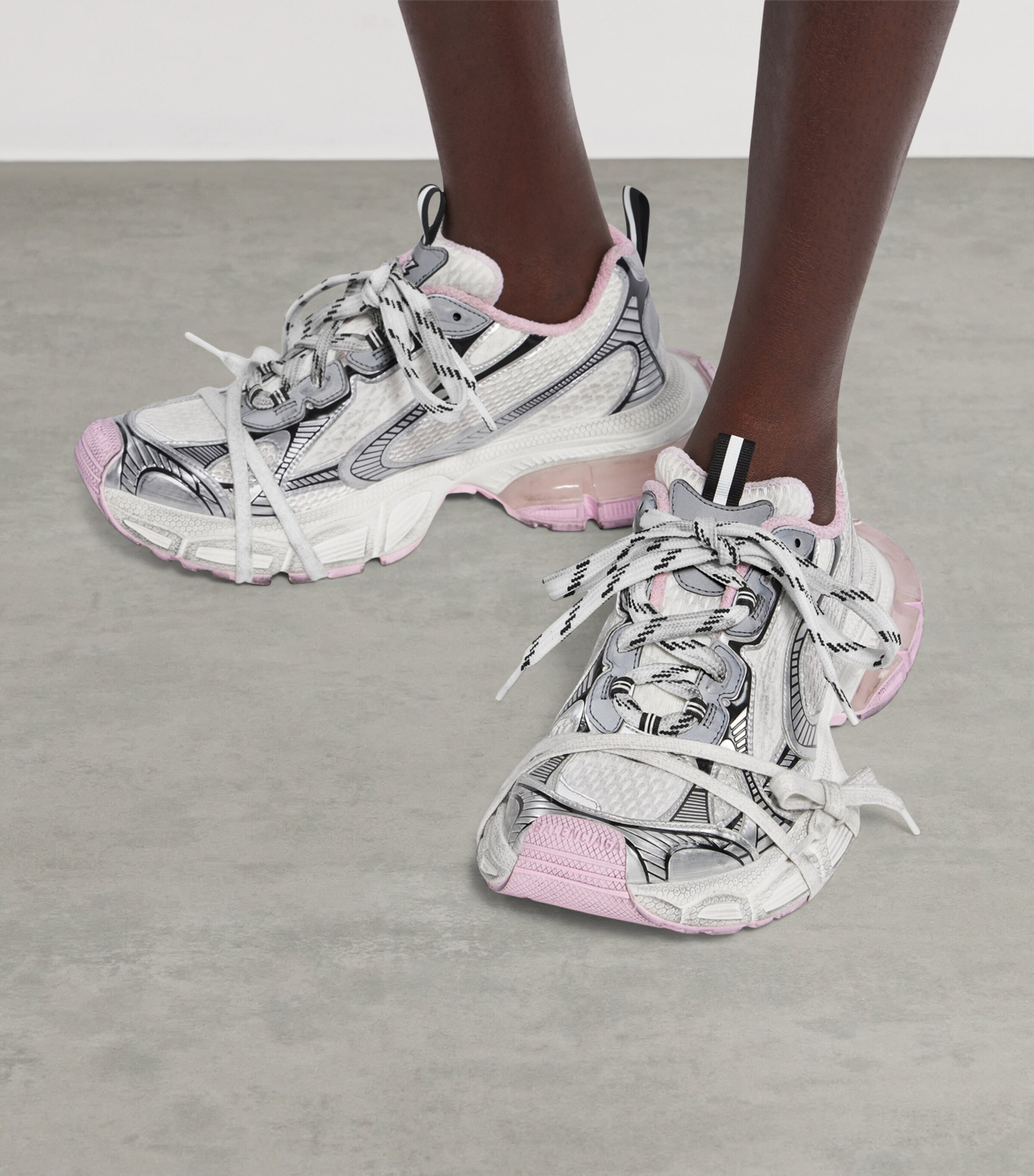Balenciaga 3XL Gel Sneakers Image 2