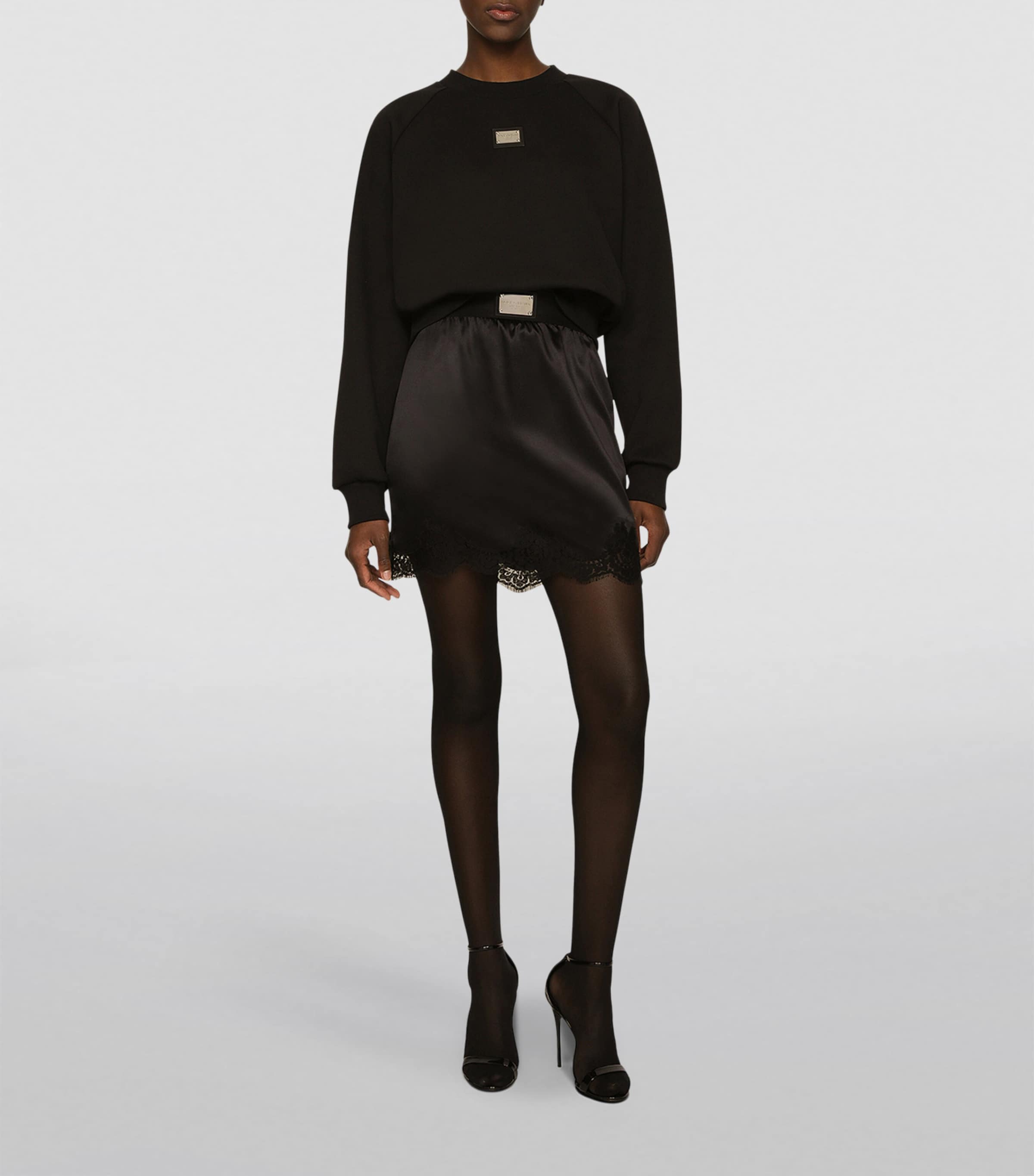 Logo Plaque Sweatshirt N0000-BLACK Image 2