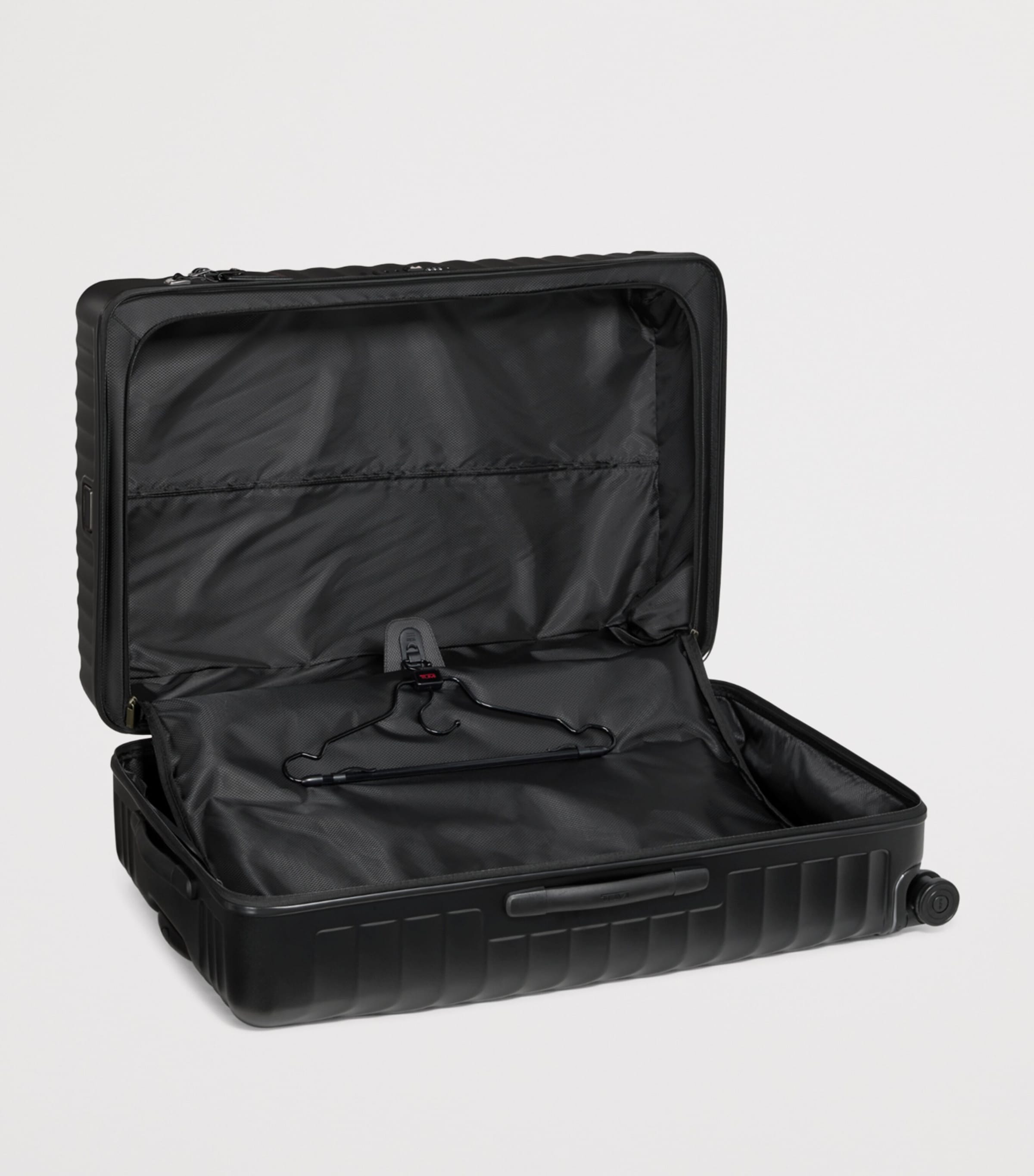 19 Degree Worldwide Trip Check-In Suitcase (85cm) BLACK TEXTURED 6153 Image 3