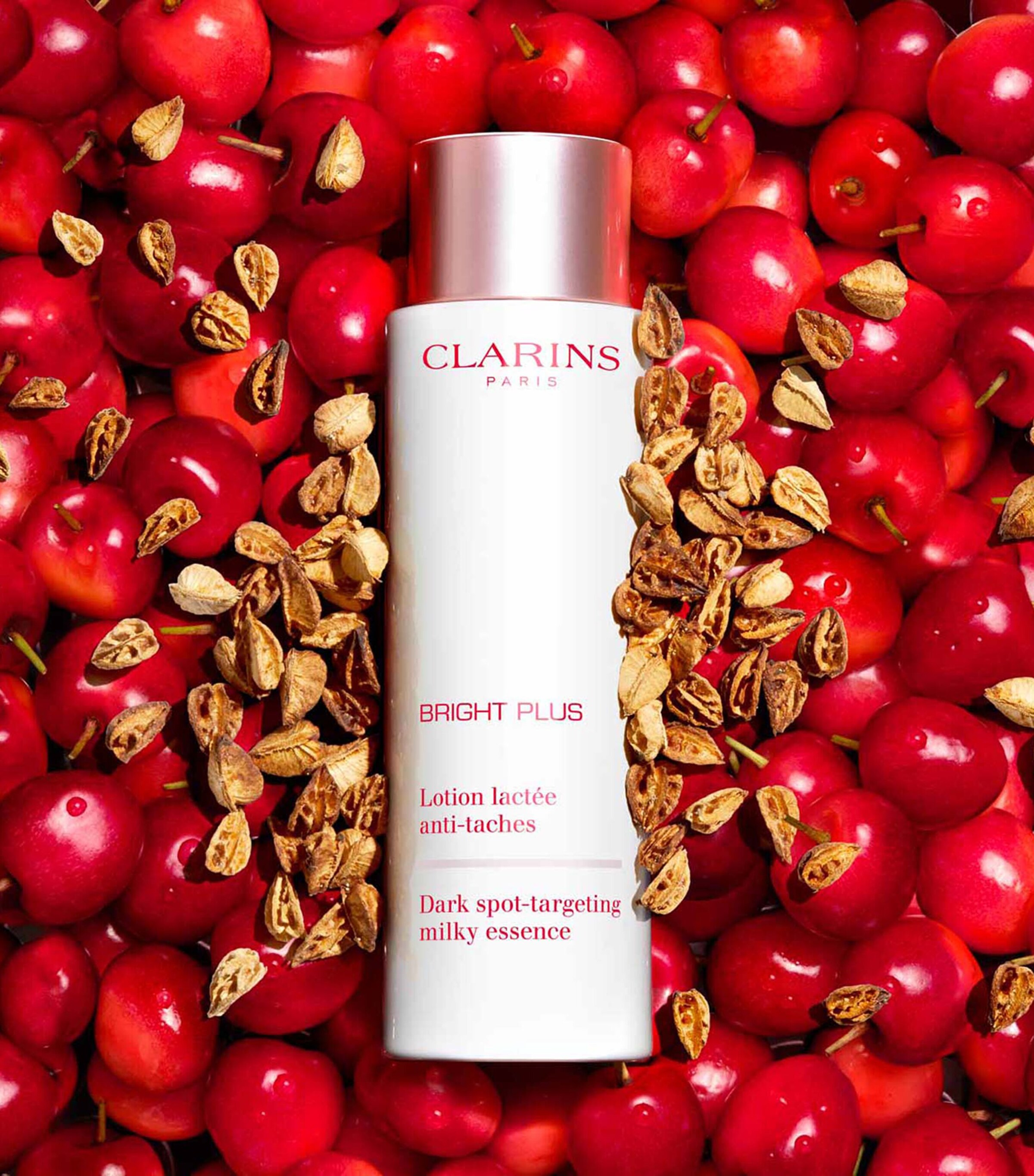 Clarins Bright Plus Milky Essence (200ml) Image 4