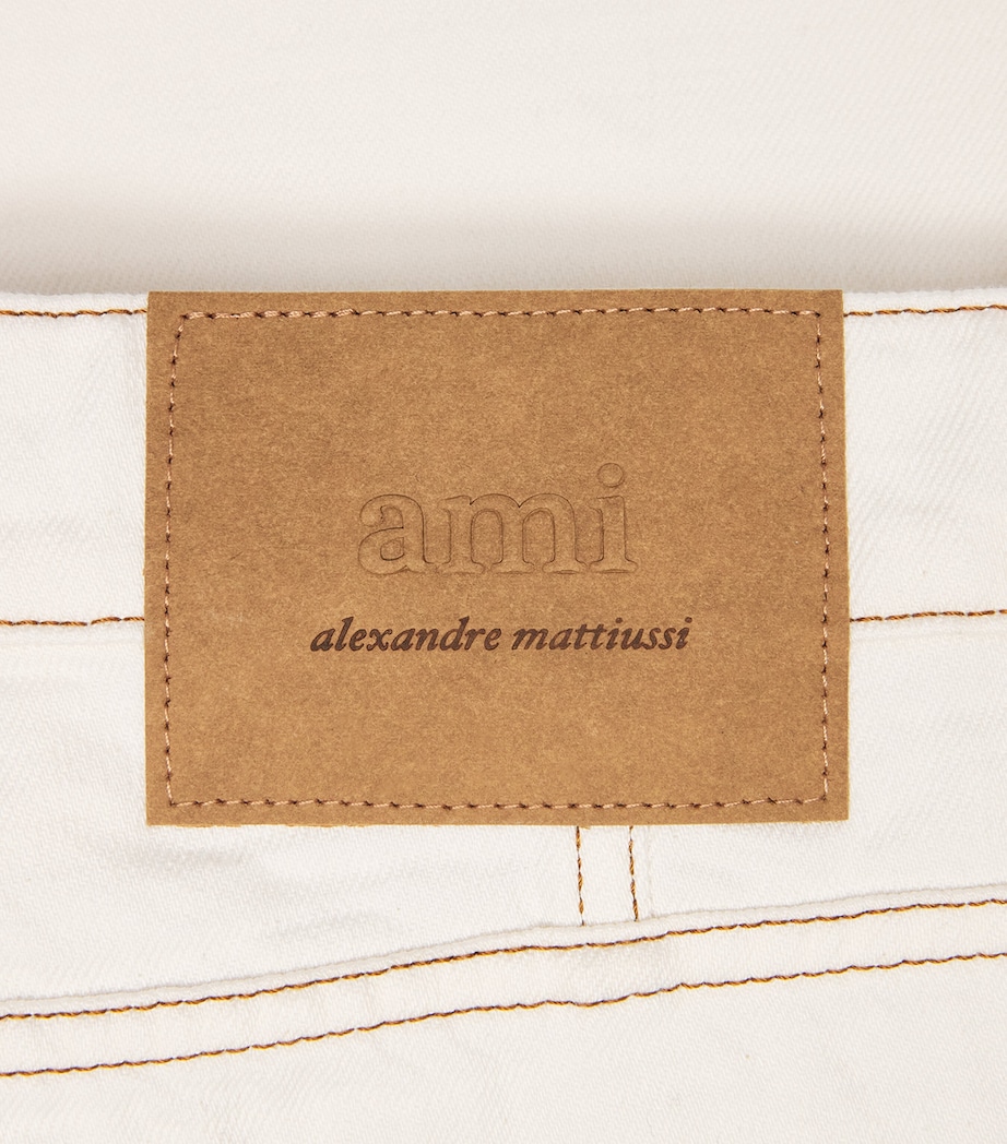 AMI Paris Mens Contrast-Stitch Oversized Denim Shorts Blanc Creme Image 6