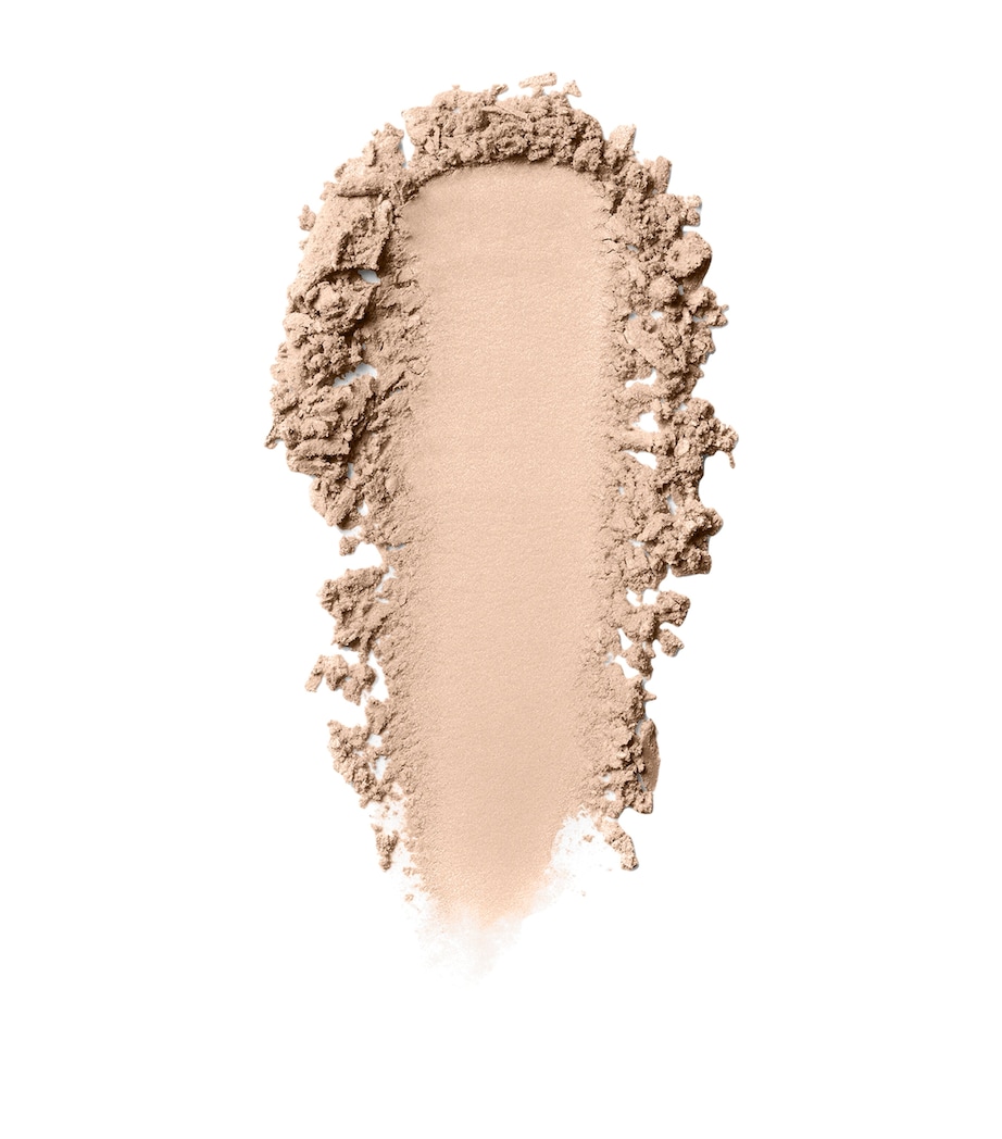 Sheer Finish Pressed Powder SOFT PORCELAIN Image 2