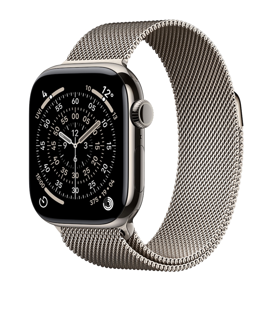 Apple Watch Series 11 - Titanium with Natural Milanese Loop, 42mm, Medium/Large NATURAL Image 2