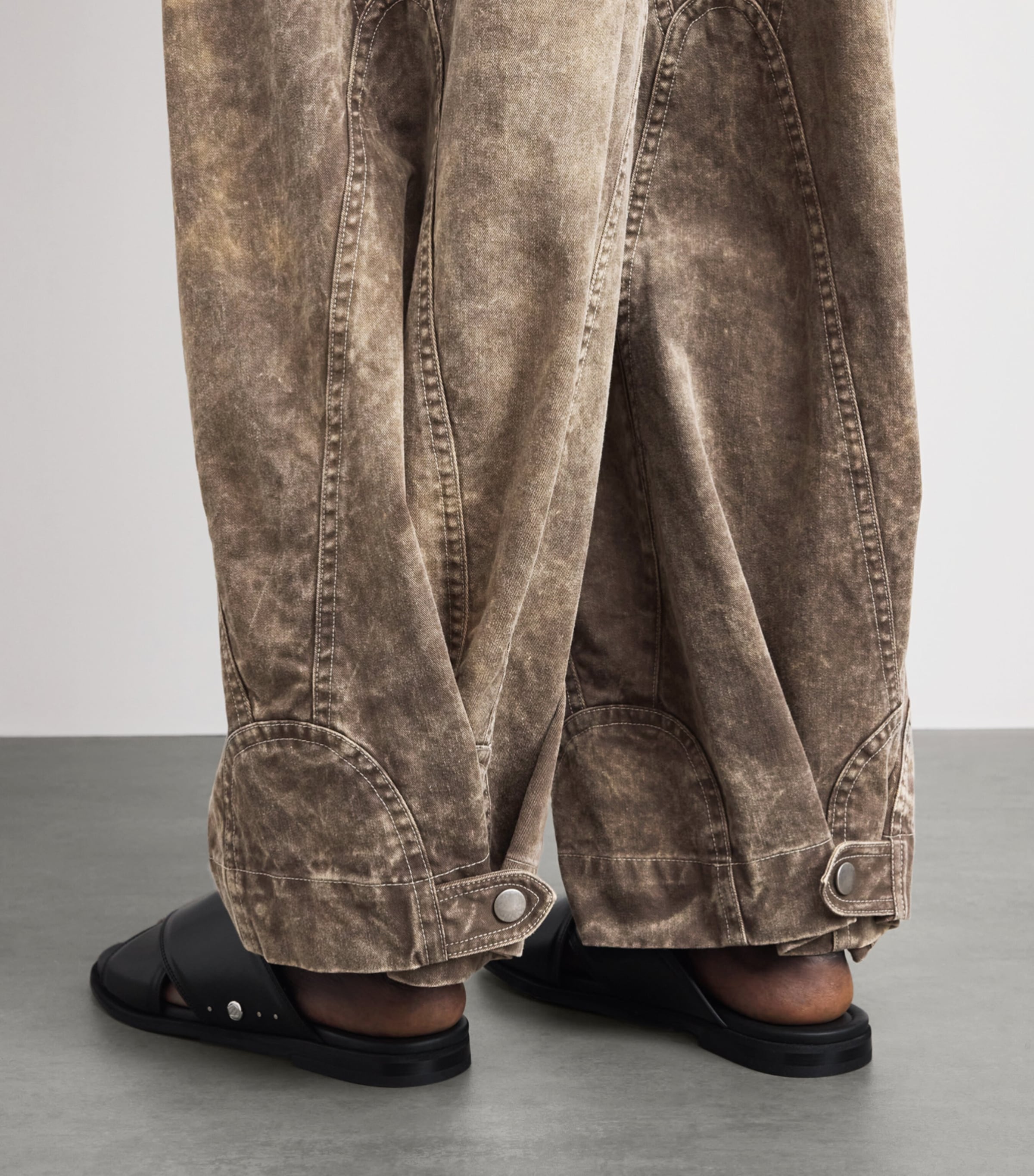 IM MEN Mens Cotton Elements Wide-Leg Trousers Dark Beige Image 3