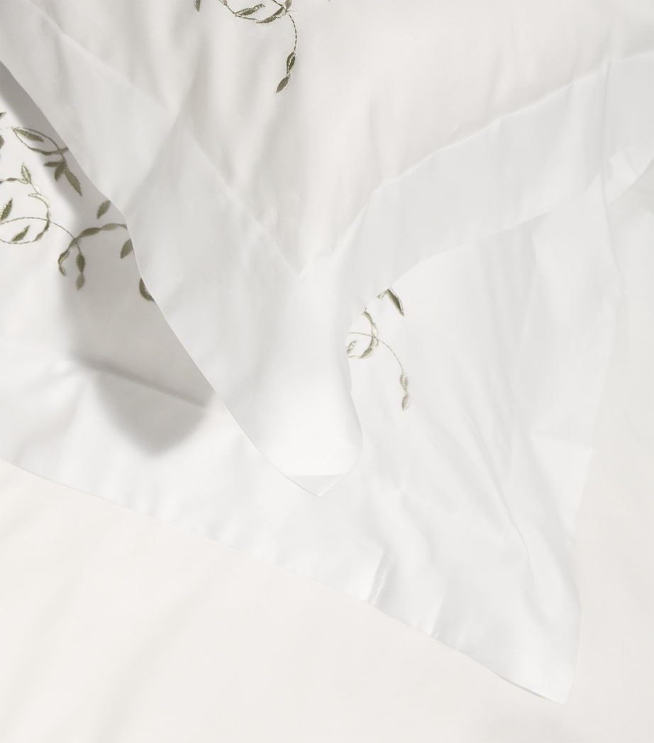 Harrods of London Tresco Embroidered Super King Duvet Cover Set (260cm x 220cm) White/sage Image 6