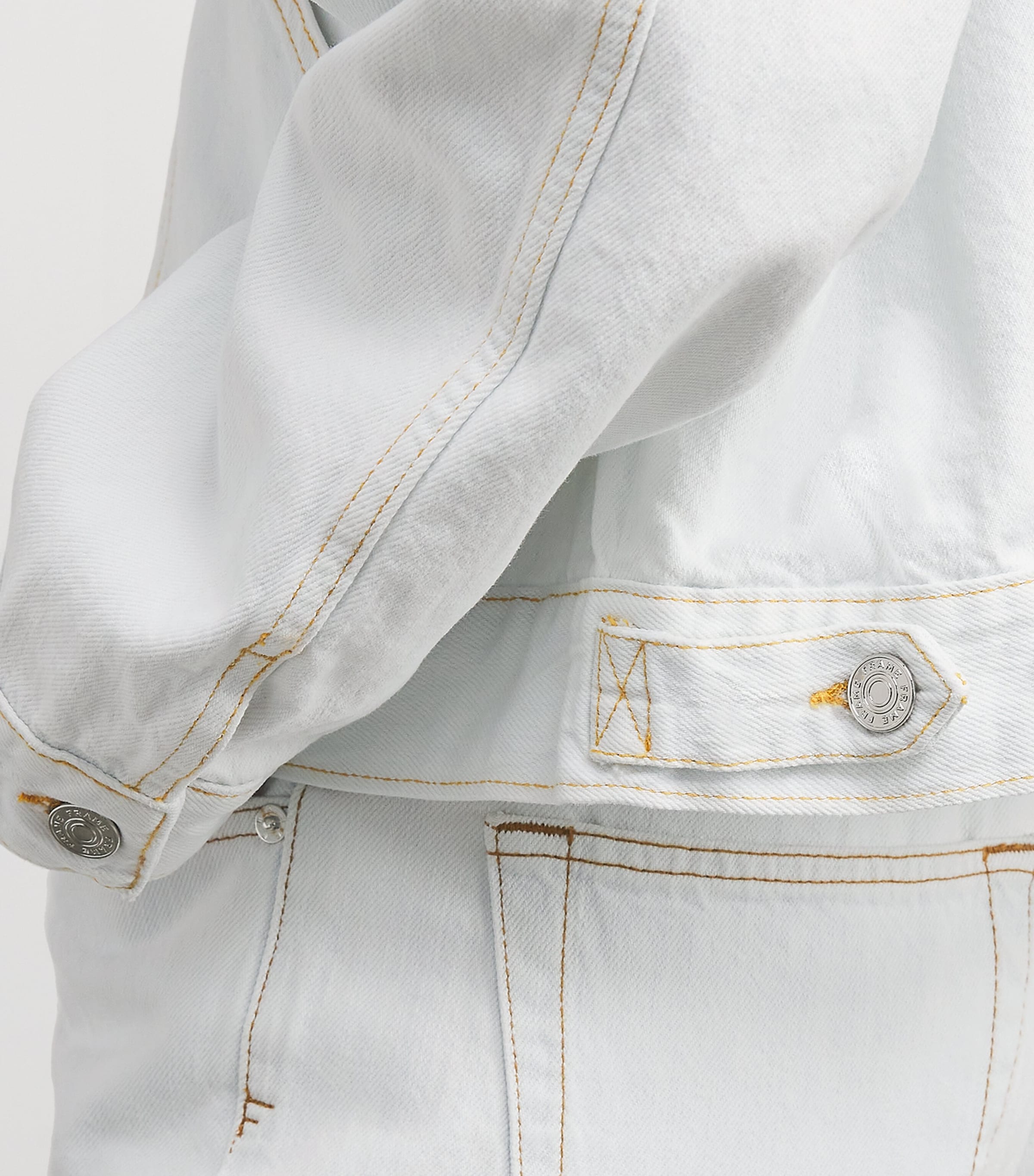 The Boxy Field Denim Jacket TRINITY Image 6