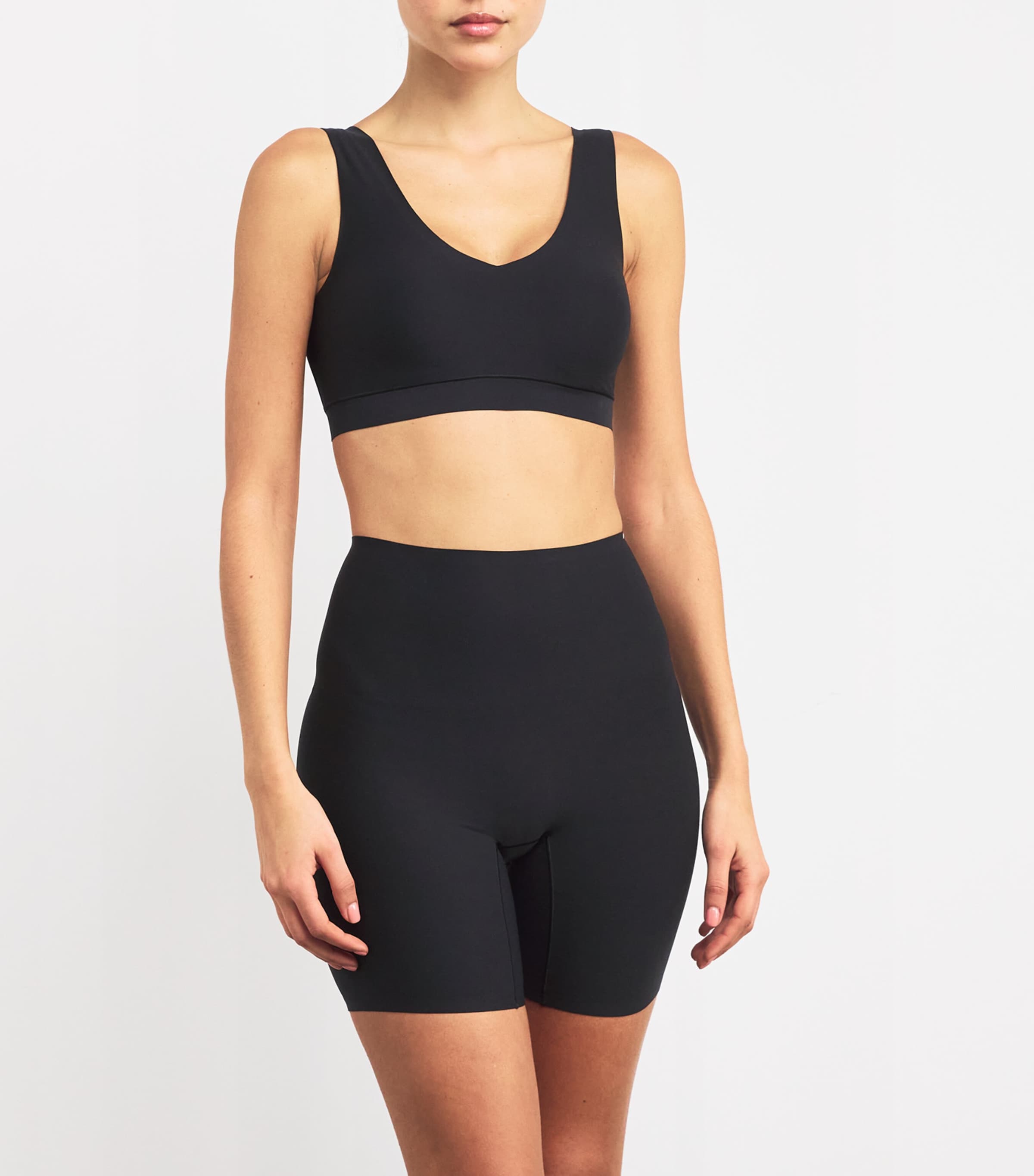 Soft Padded Triangle Bra 011 BLACK Image 5