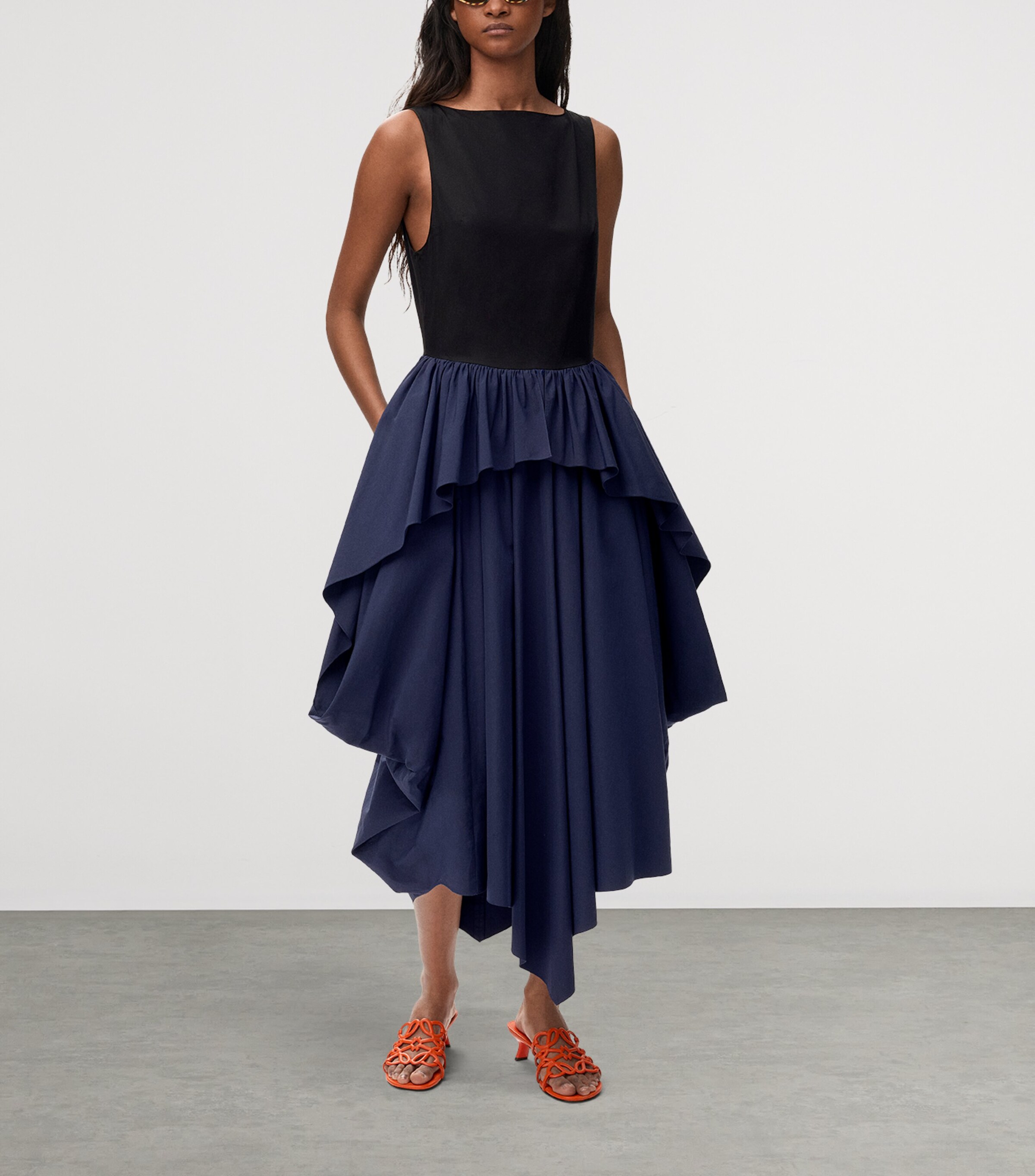 black flounce dress MJ Our gown length is LowStock:42905156354099 What Color Tights to Size:US Size 12