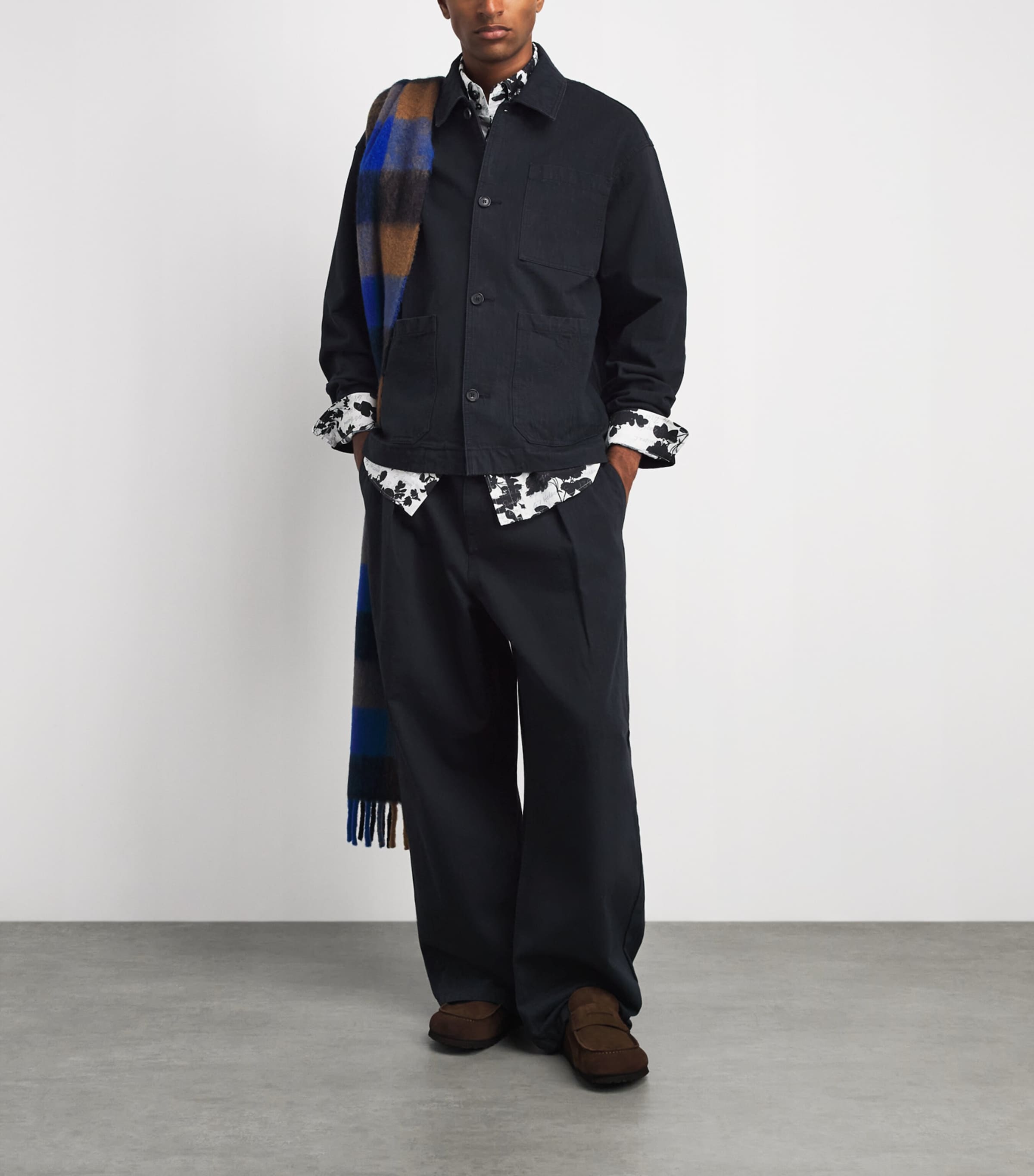 JW Anderson Mens Cotton Pleated Trousers Black Image 2