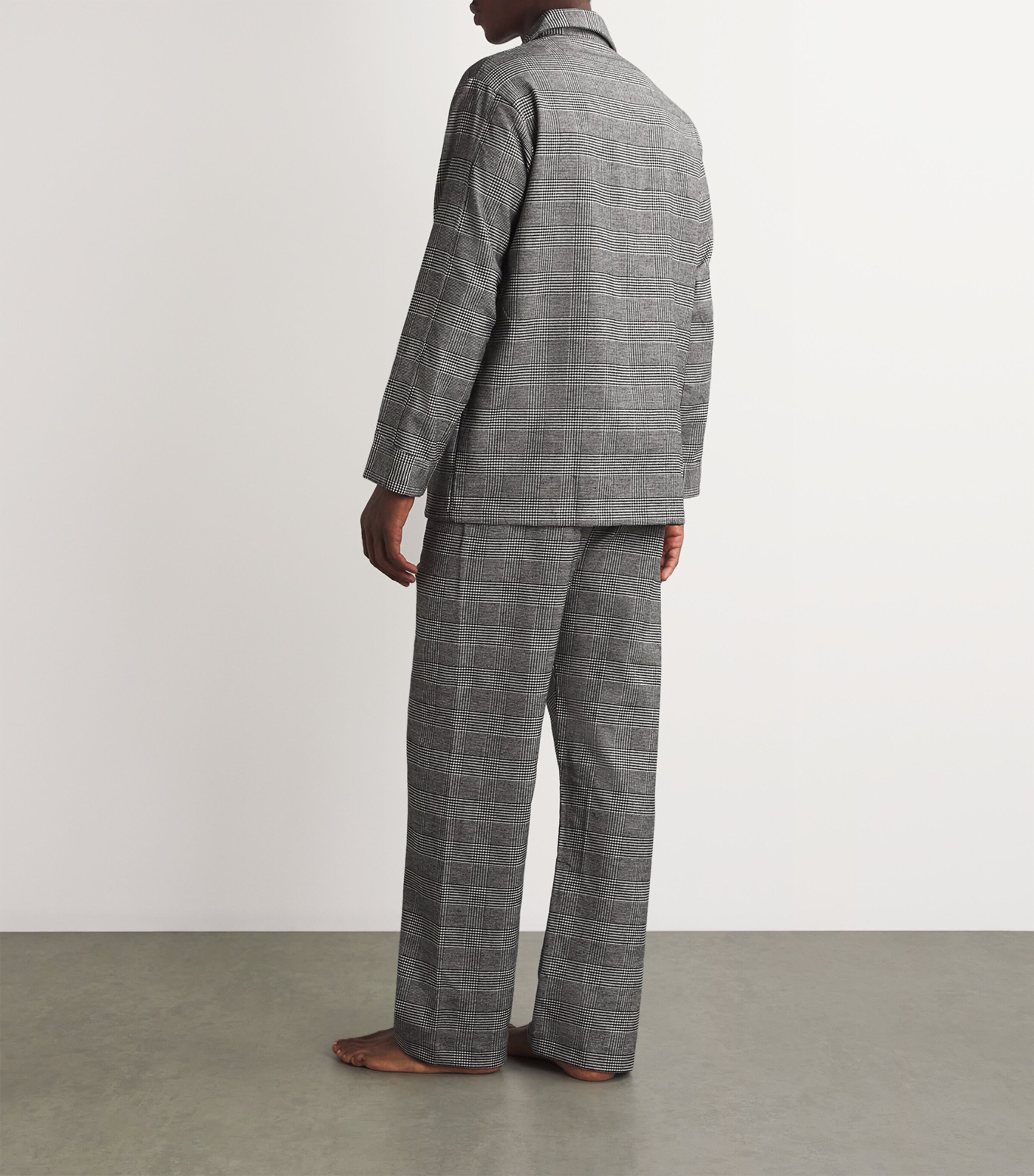 Check Kelburn Pyjama Set 042 BLACK Image 3