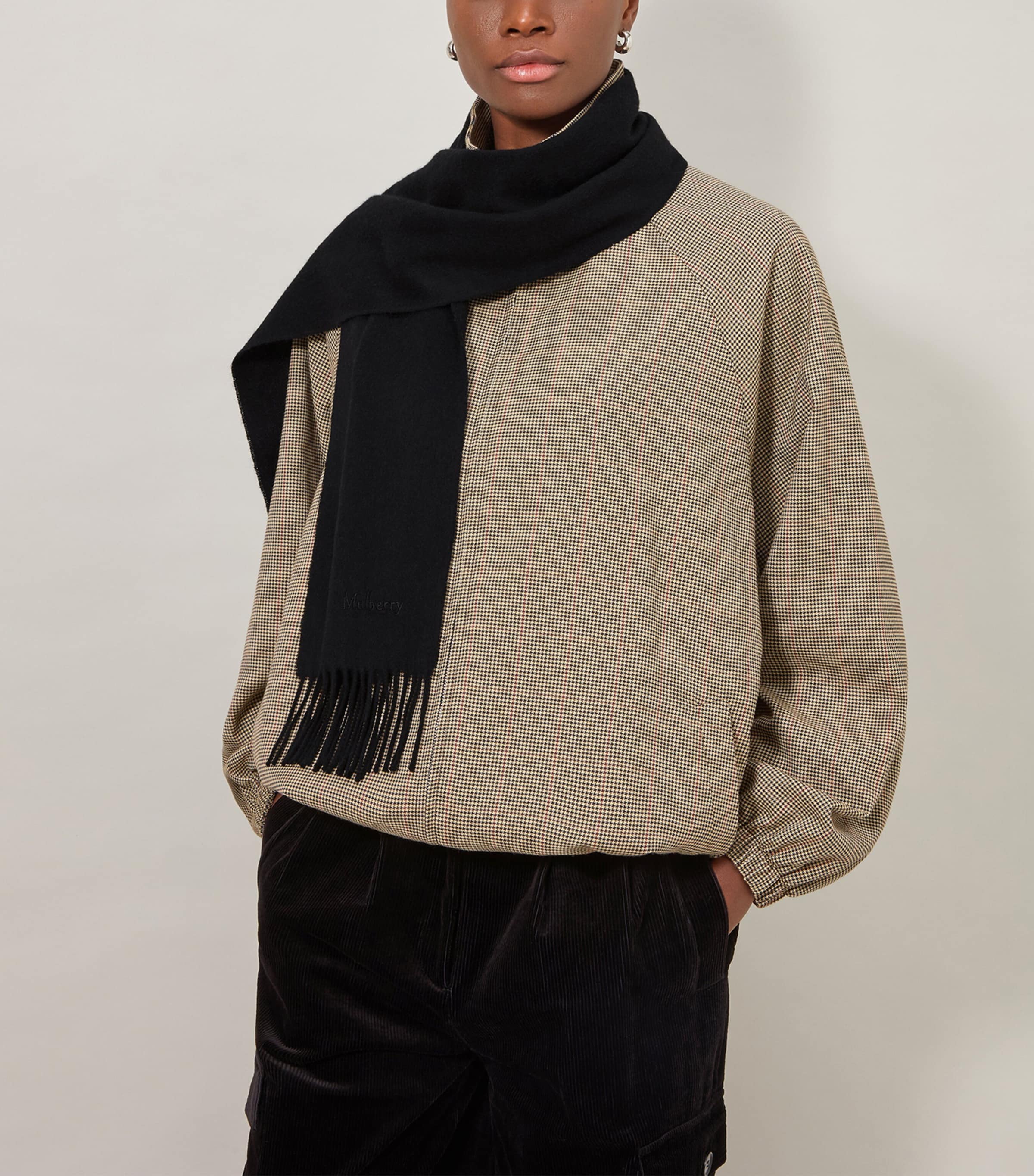 Mulberry Small Merino Wool Scarf Black Image 2
