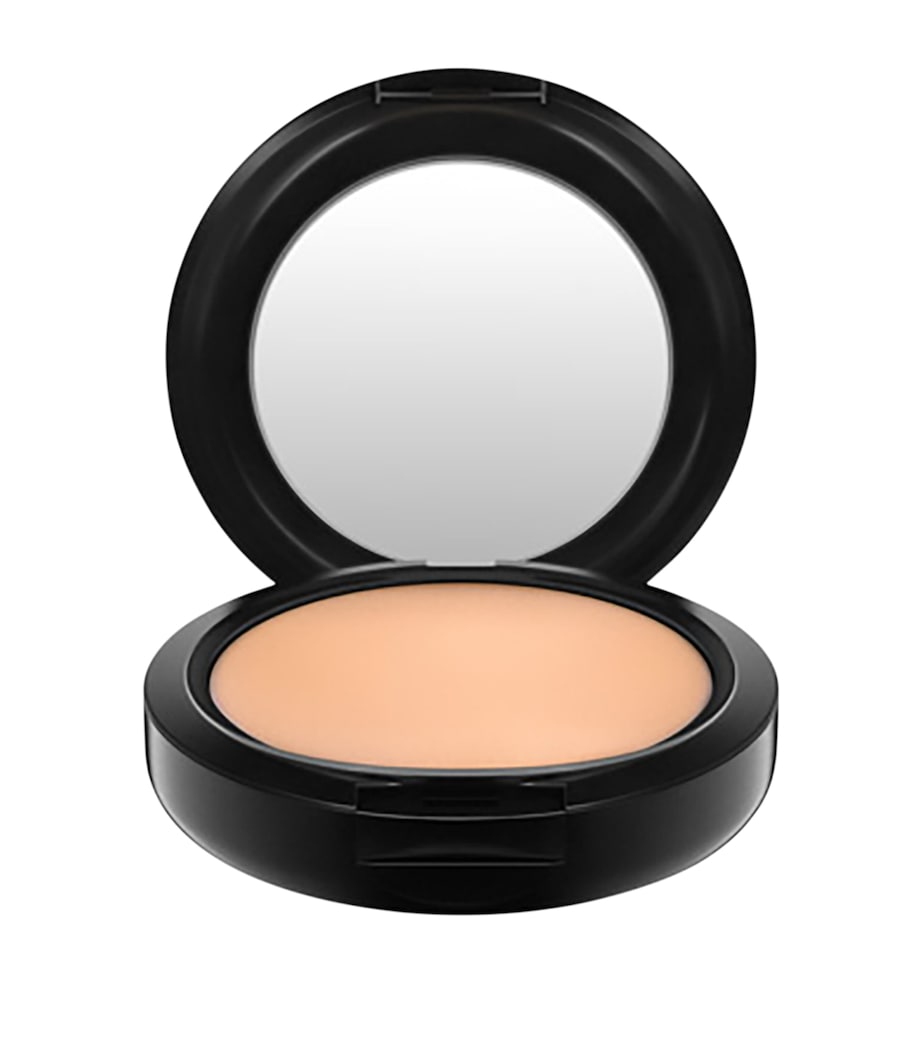 Studio Fix Powder Plus Foundation NW33 Image 2