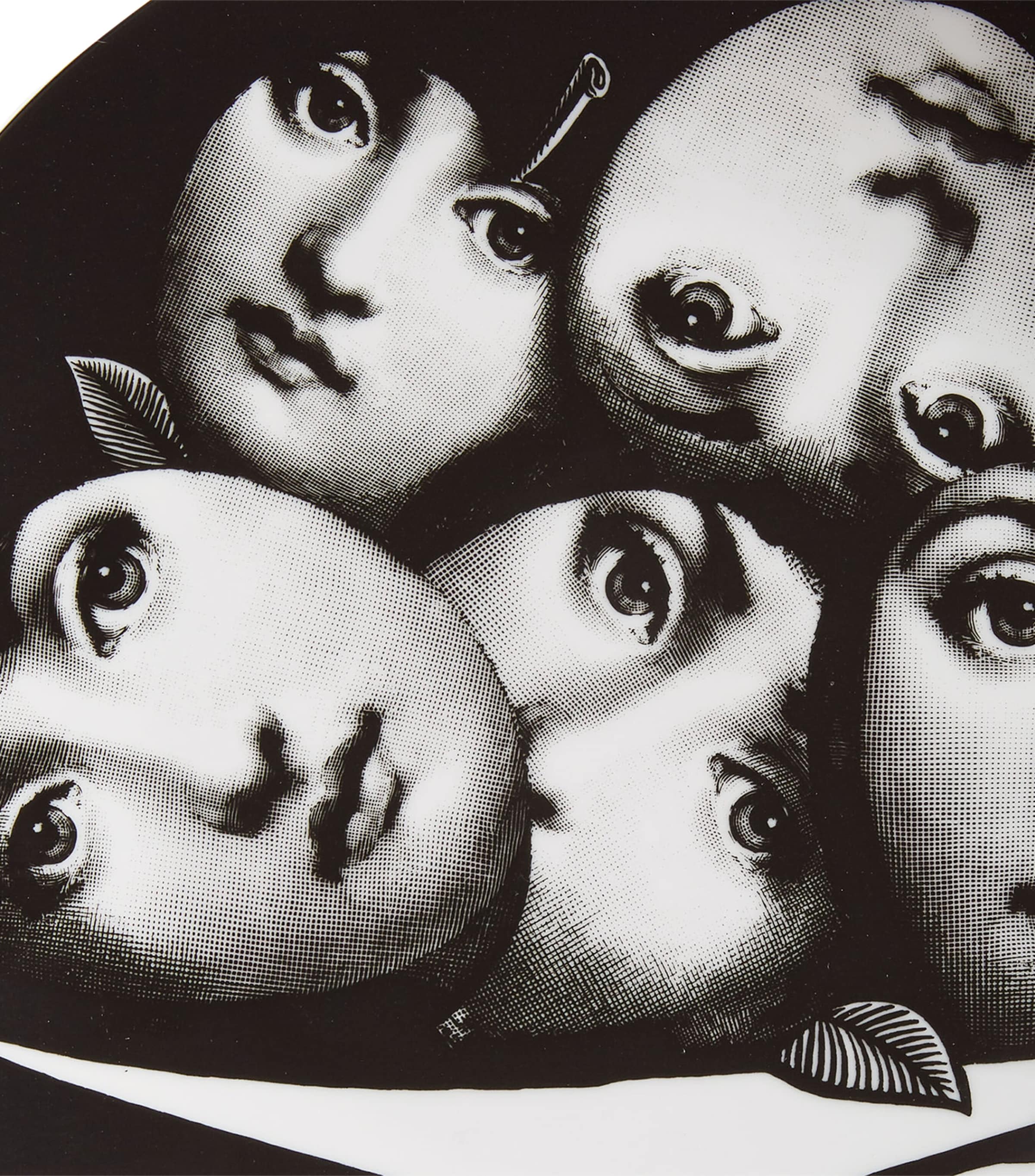 Tema e Variazioni No. 104 Wall Plate (26cm) MULTI Image 4